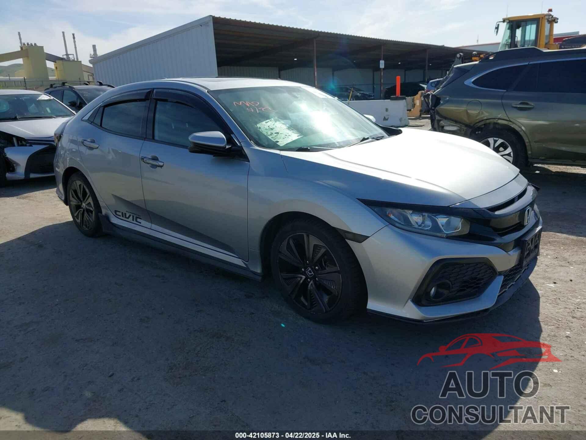HONDA CIVIC 2018 - SHHFK7H54JU431424