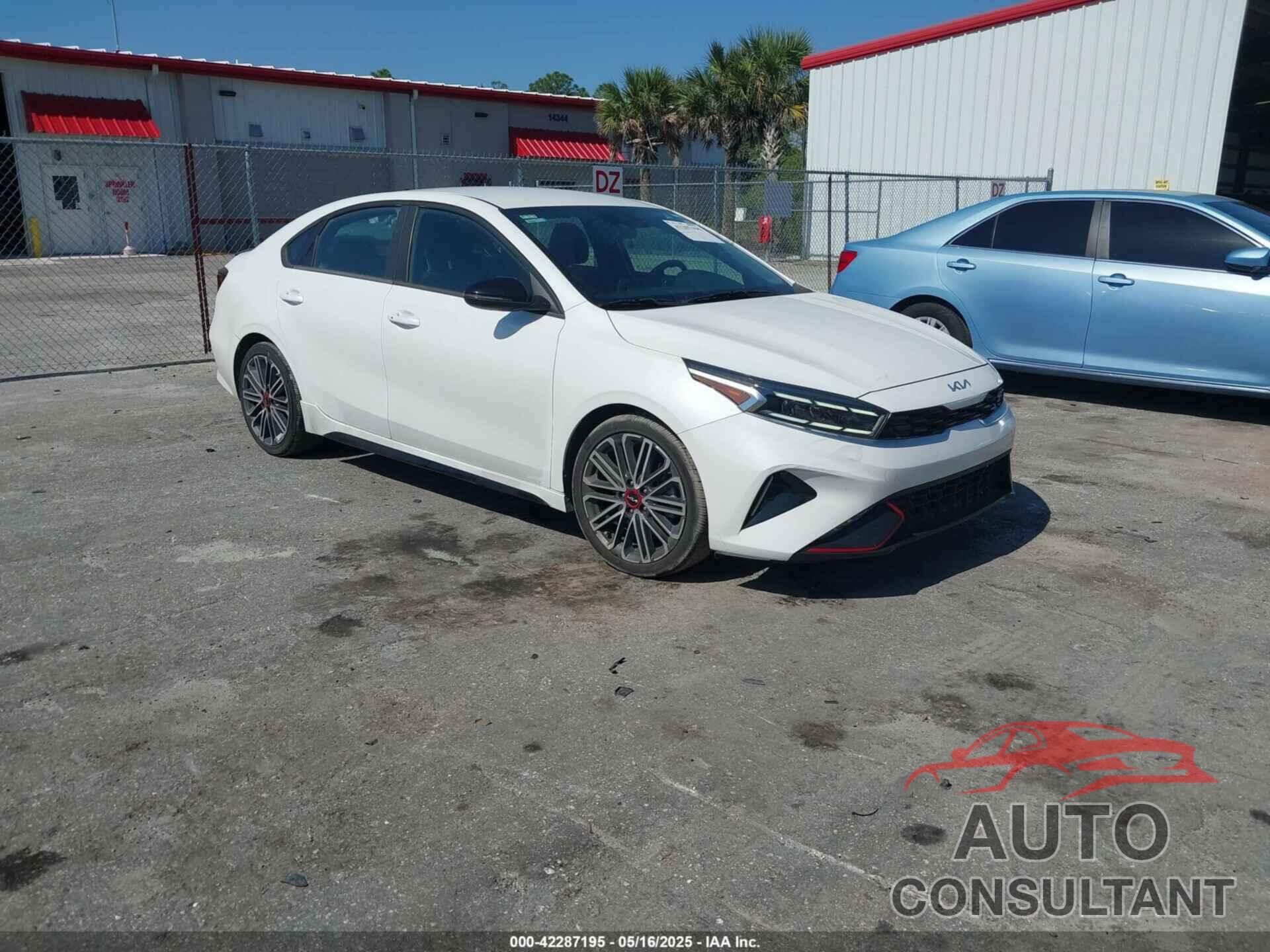 KIA FORTE 2022 - 3KPF44AC2NE462637