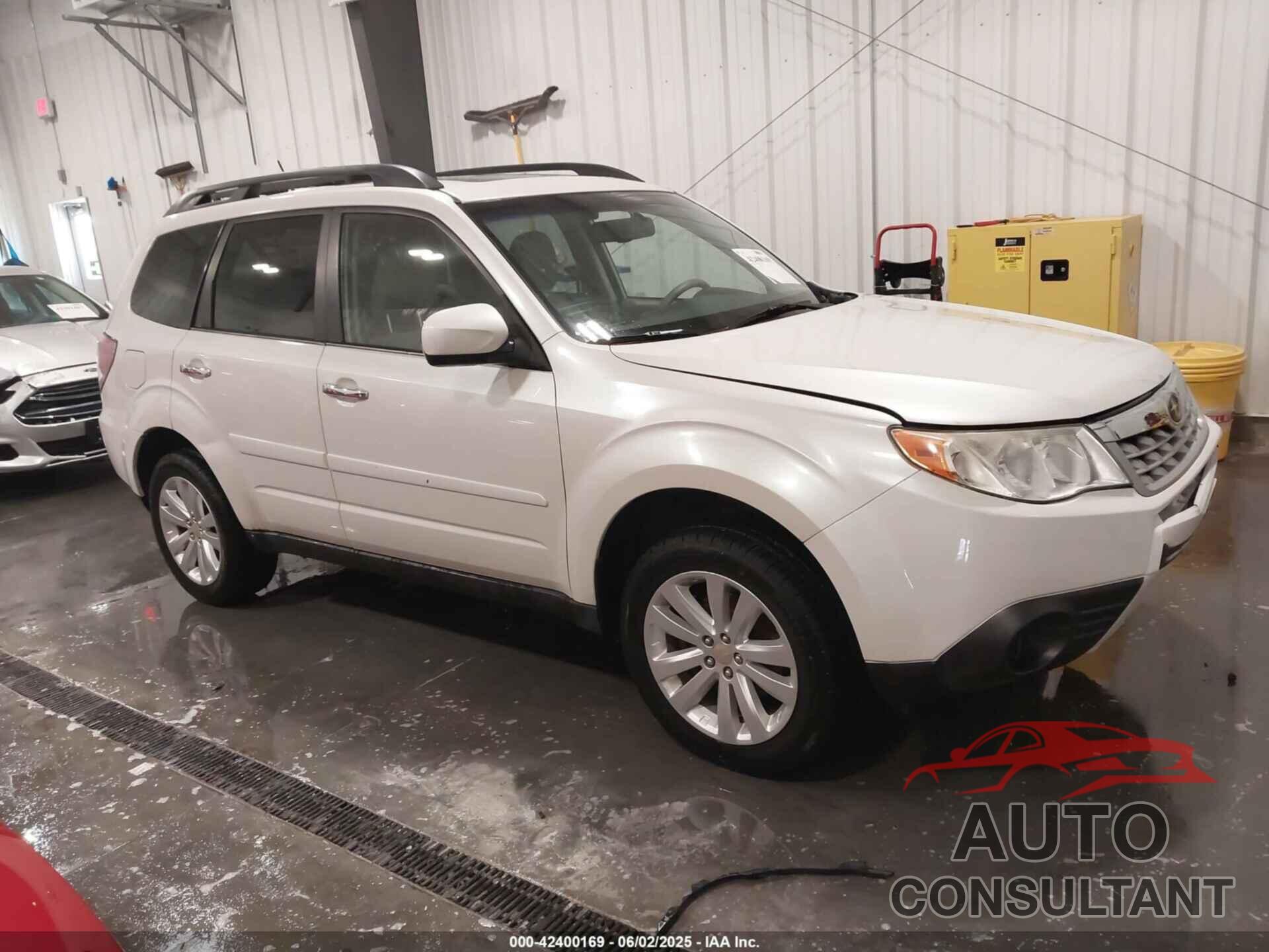 SUBARU FORESTER 2011 - JF2SHBDC7BG775926