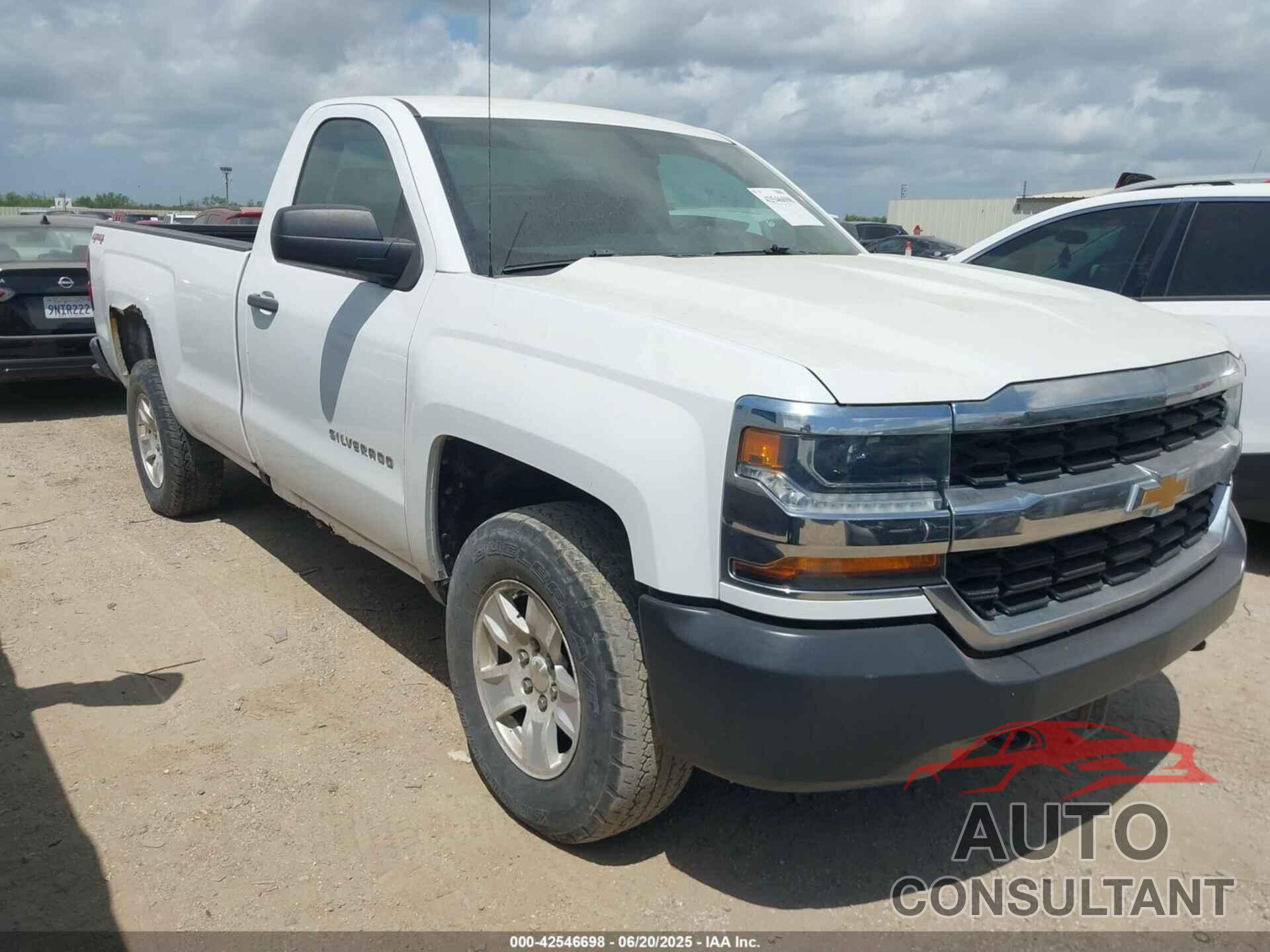 CHEVROLET SILVERADO 1500 2018 - 1GCNKNEC2JZ314908