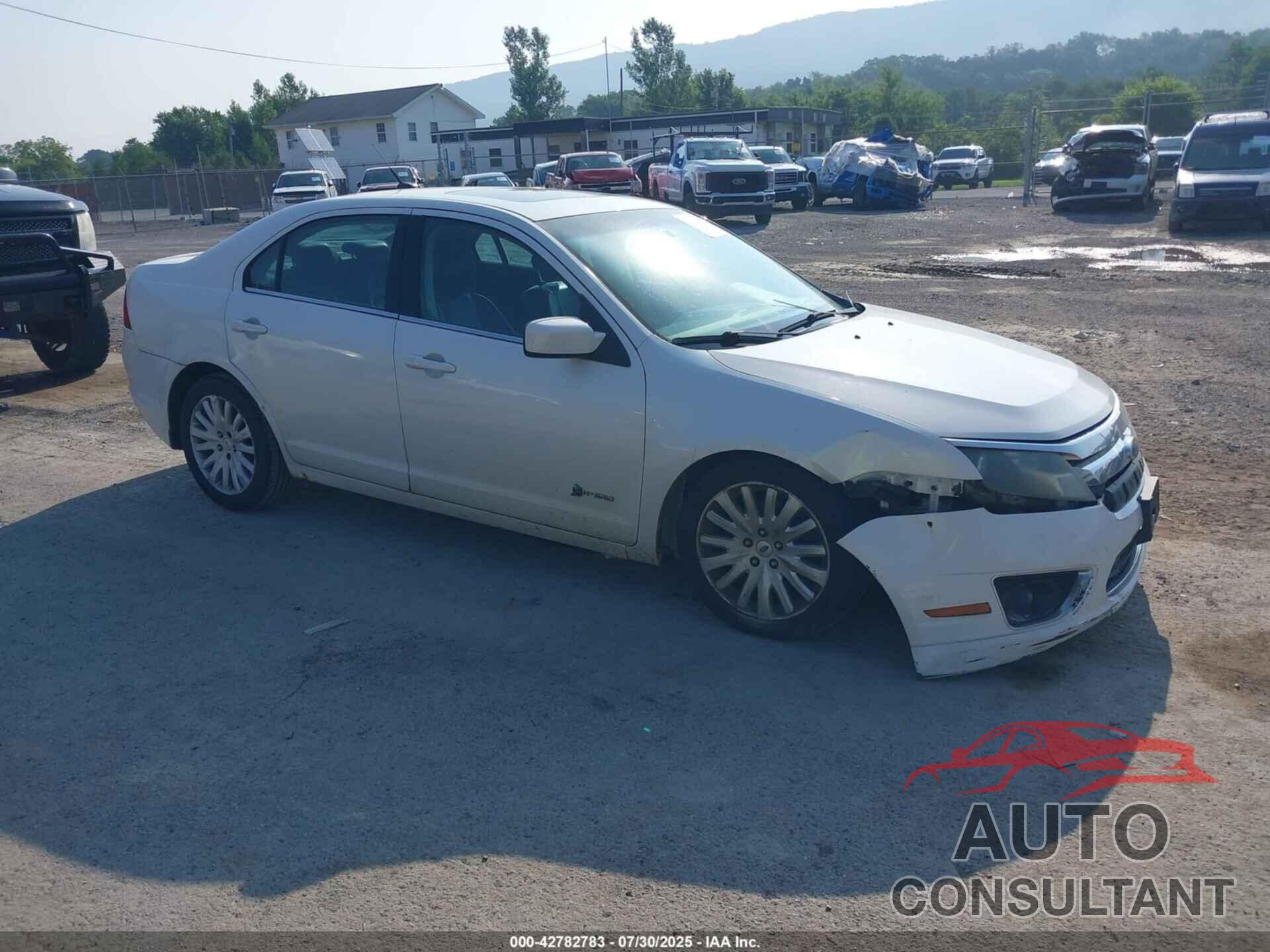 FORD FUSION HYBRID 2010 - 3FADP0L34AR158786