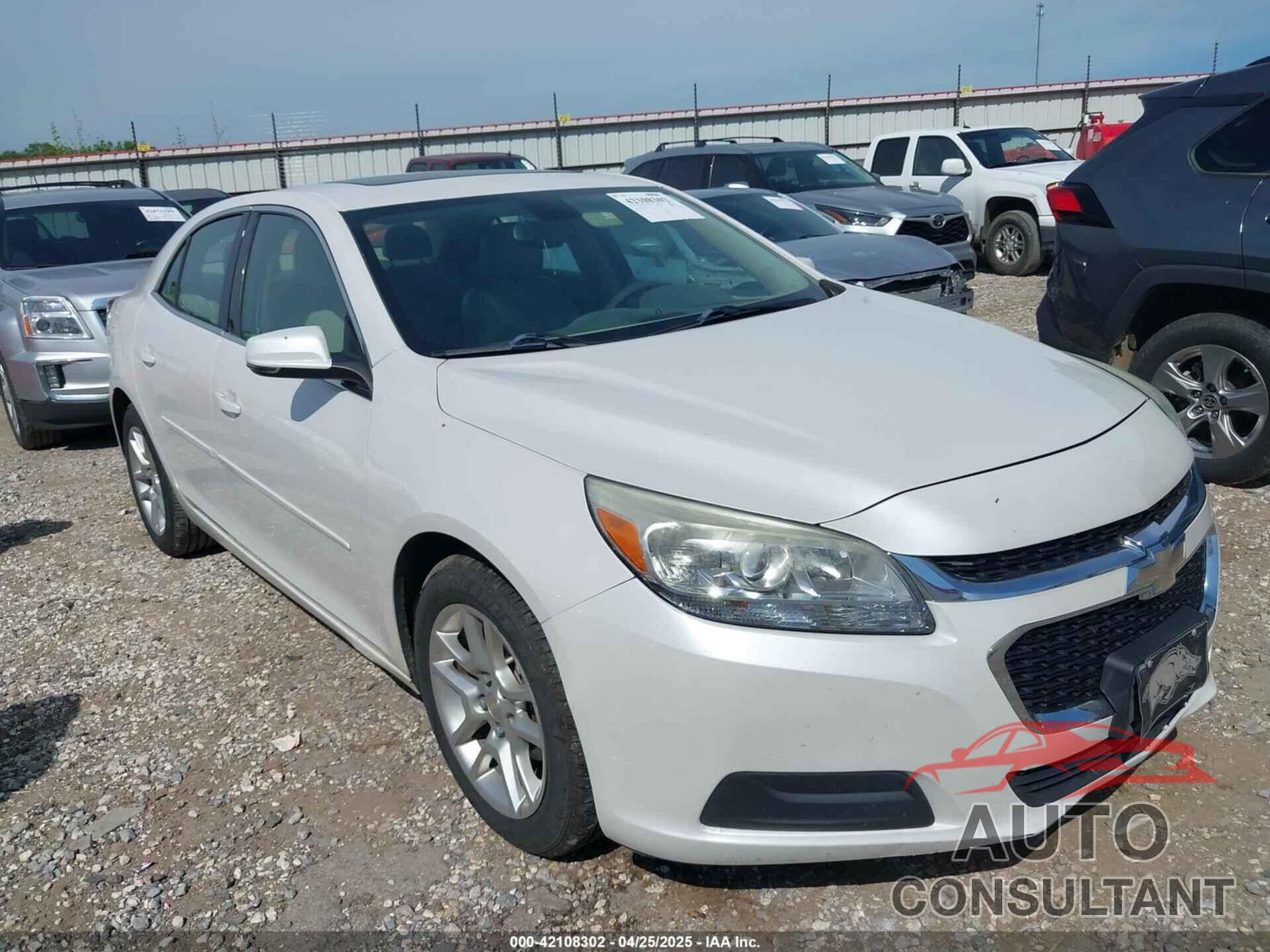 CHEVROLET MALIBU 2015 - 1G11C5SL1FF294104