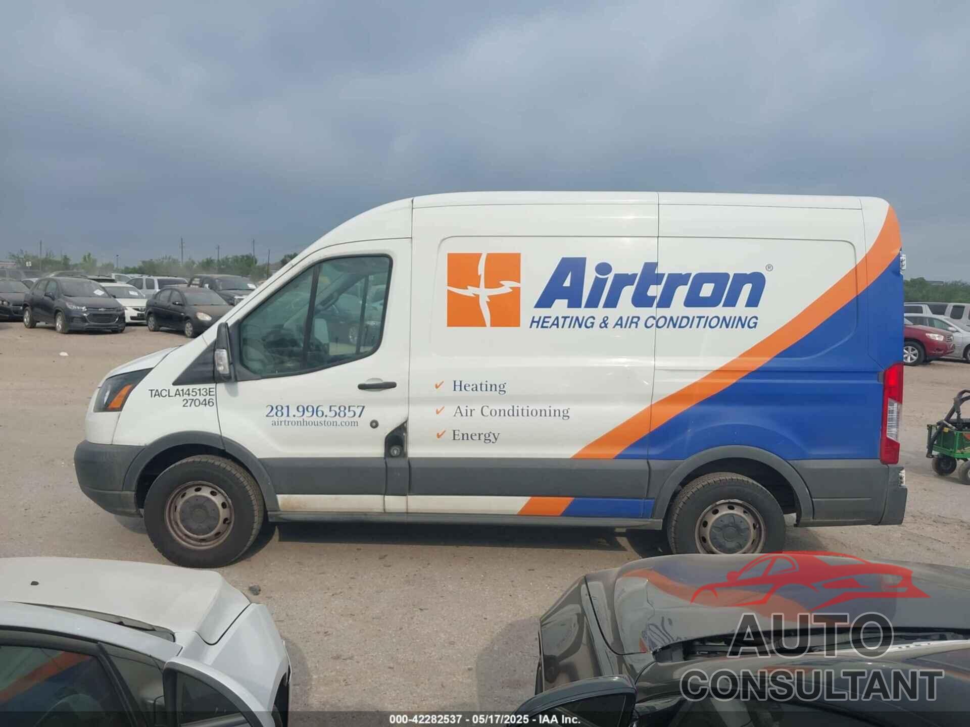 FORD TRANSIT-250 2018 - 1FTYR1CM1JKA69797