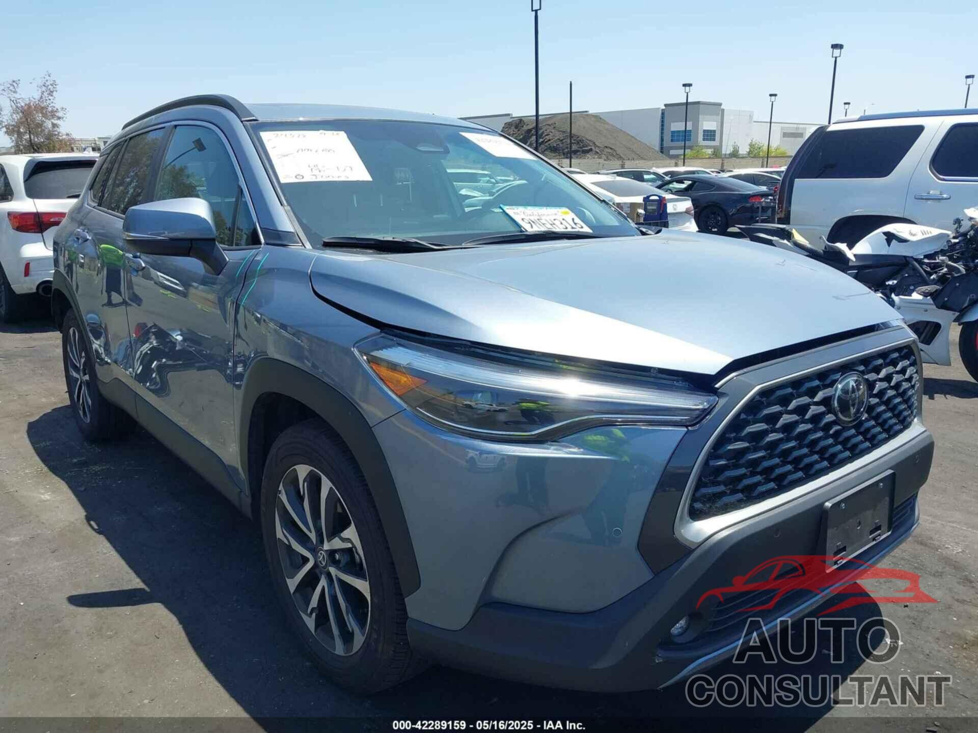TOYOTA COROLLA CROSS 2024 - 7MUDAAAG0RV097510