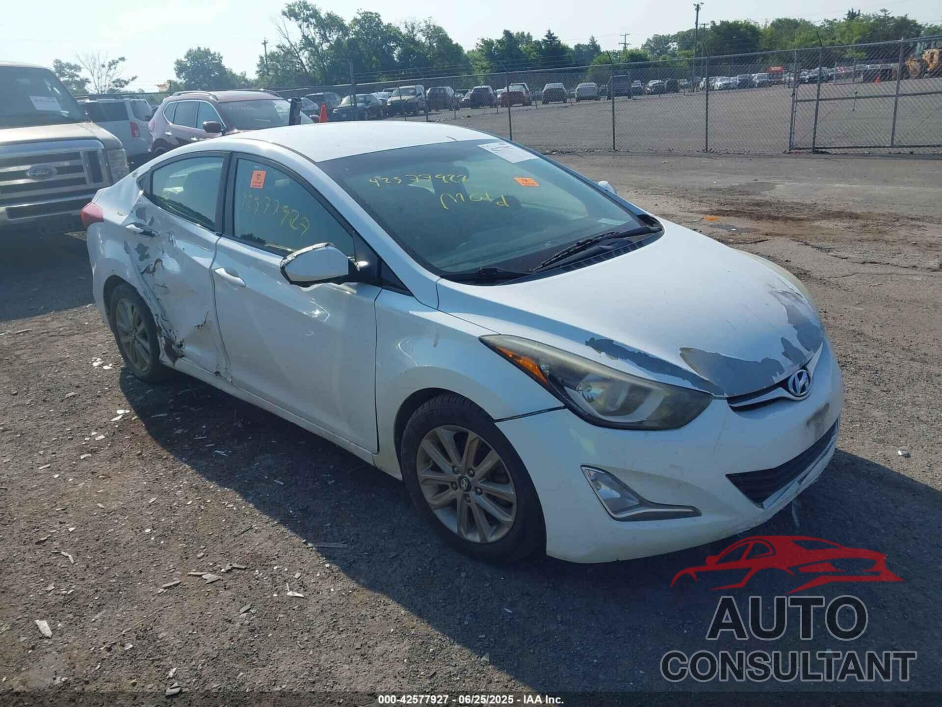 HYUNDAI ELANTRA 2016 - 5NPDH4AE3GH683949
