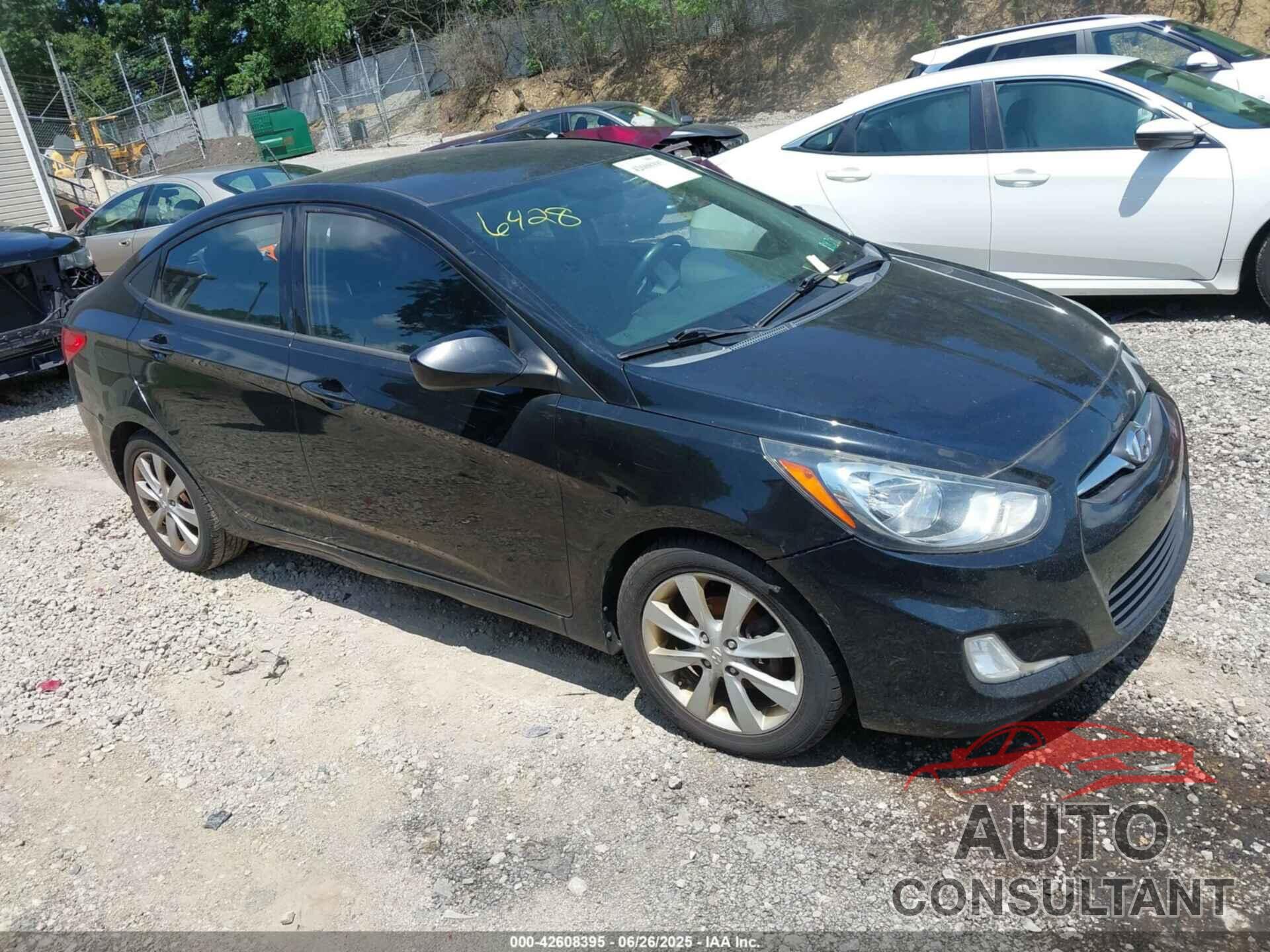 HYUNDAI ACCENT 2013 - KMHCU4AE4DU576428