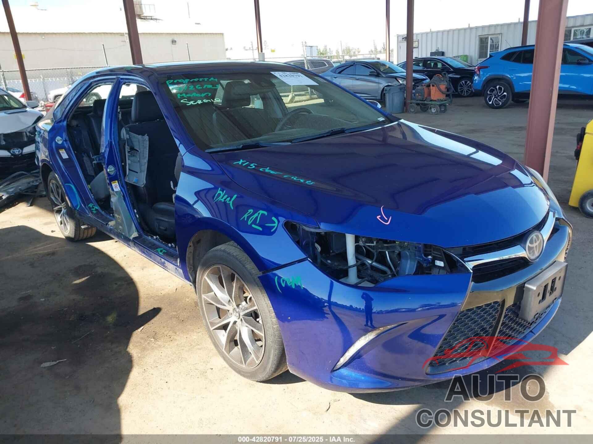 TOYOTA CAMRY 2015 - 4T1BK1FK4FU557038