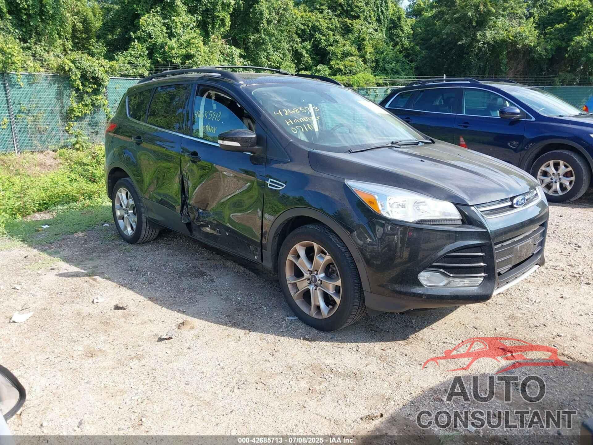 FORD ESCAPE 2013 - 1FMCU9H95DUD92377