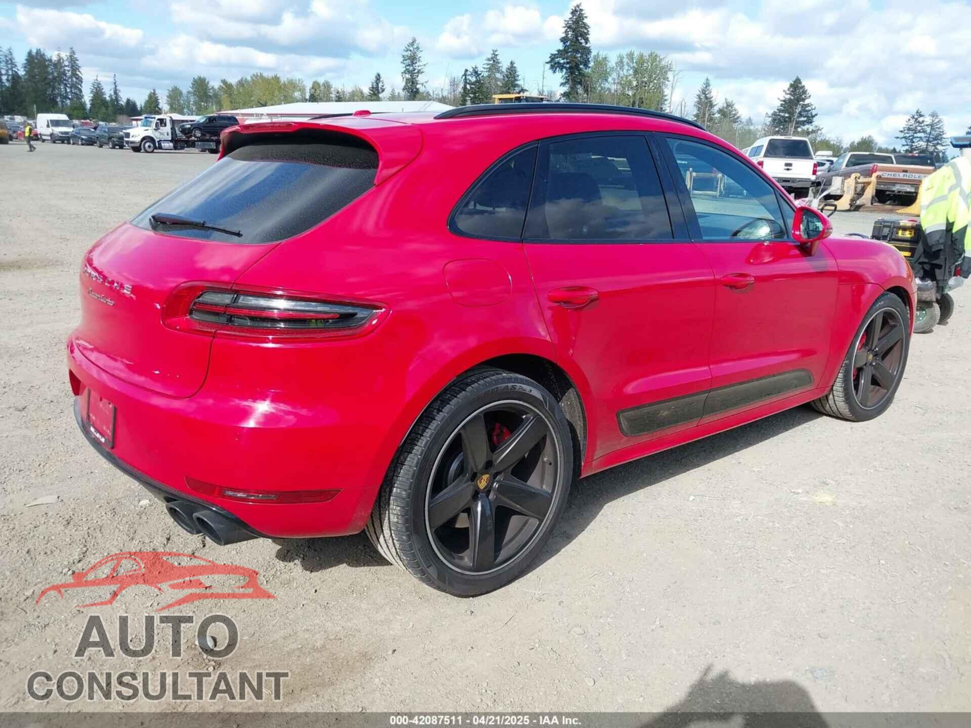 PORSCHE MACAN 2017 - WP1AF2A5XHLB62171