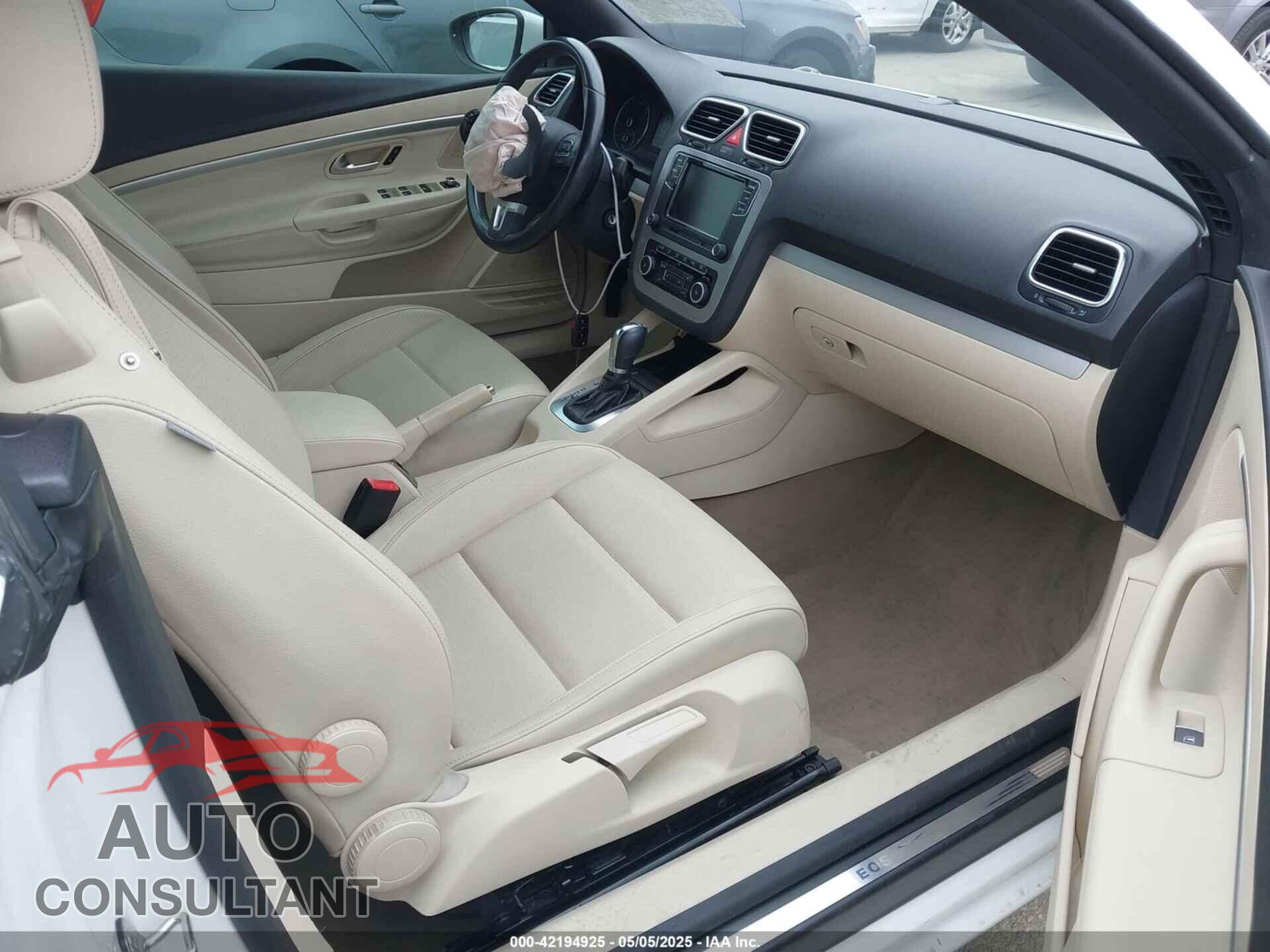 VOLKSWAGEN EOS 2012 - WVWBW7AH6CV004193