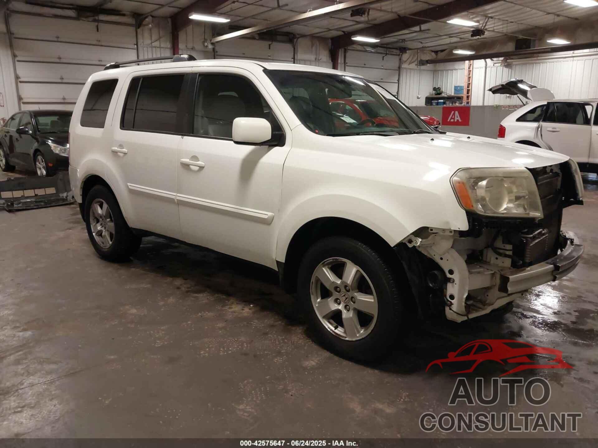 HONDA PILOT 2011 - 5FNYF4H61BB060682