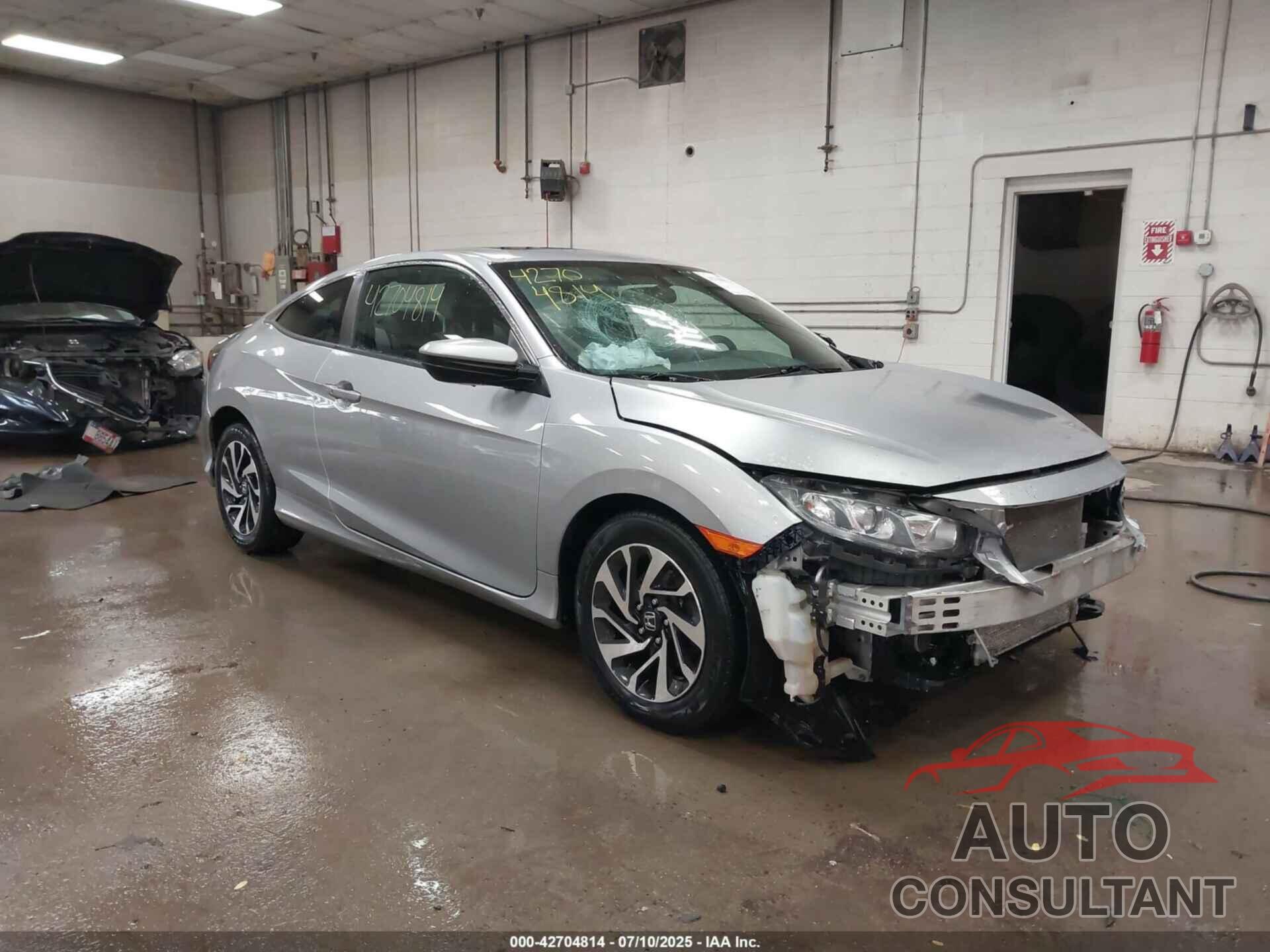 HONDA CIVIC 2018 - 2HGFC4B00JH308967