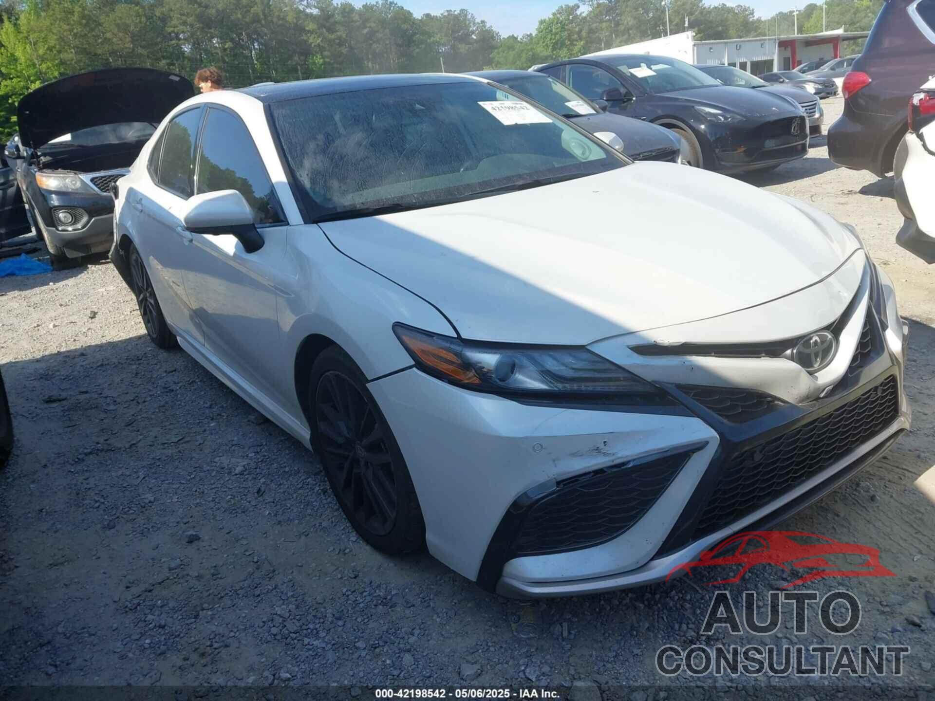 TOYOTA CAMRY 2021 - 4T1K61AK1MU590961