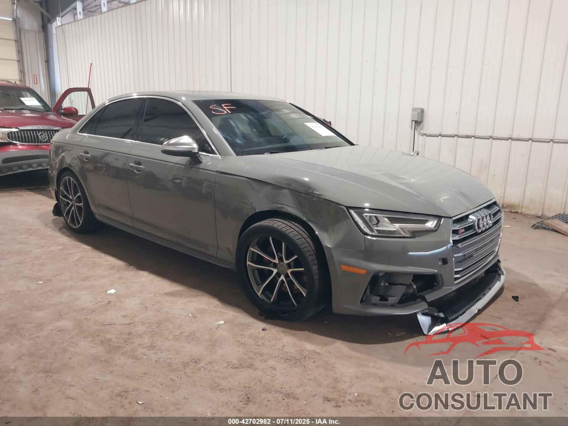 AUDI S4 2019 - WAUB4AF43KA005782
