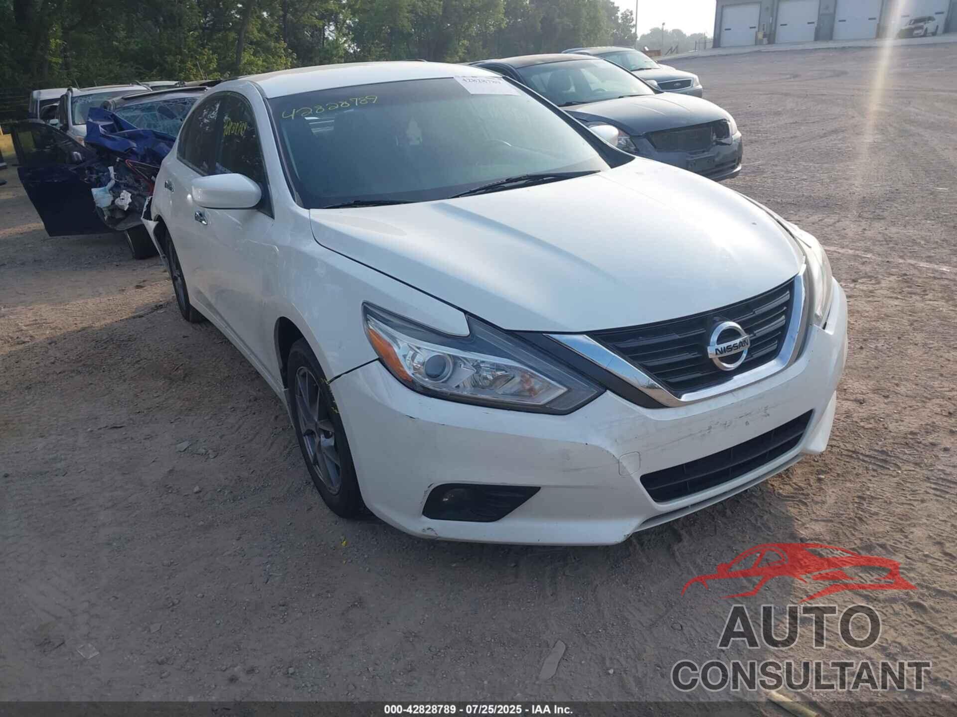 NISSAN ALTIMA 2017 - 1N4AL3AP6HN315186