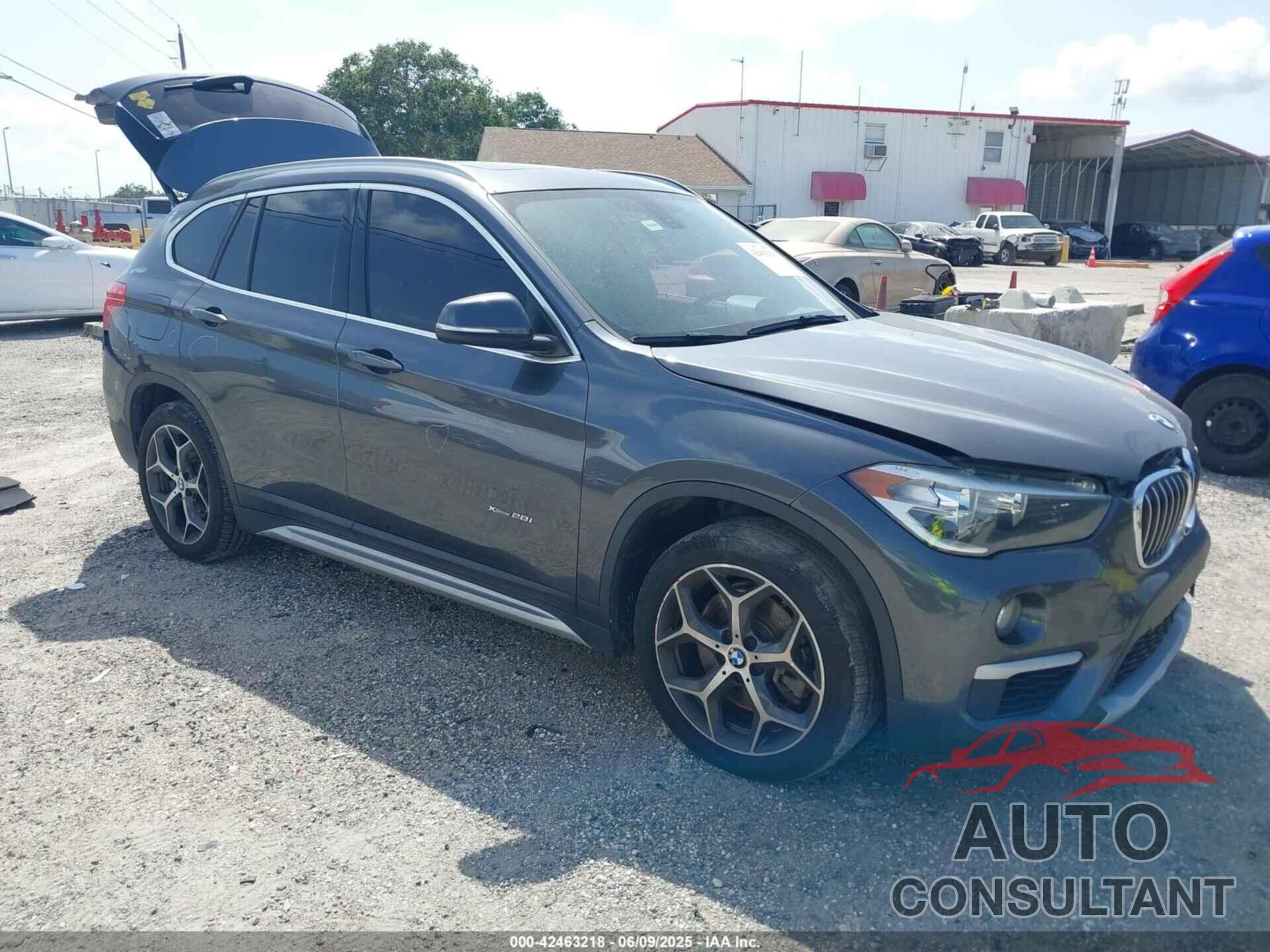 BMW X1 2018 - WBXHT3C38J5F88807
