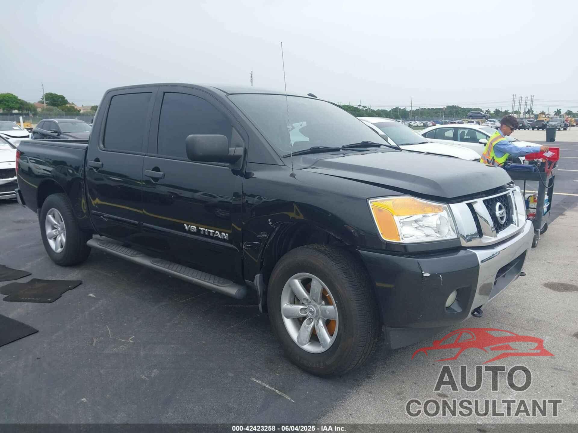 NISSAN TITAN 2014 - 1N6BA0EC1EN515685