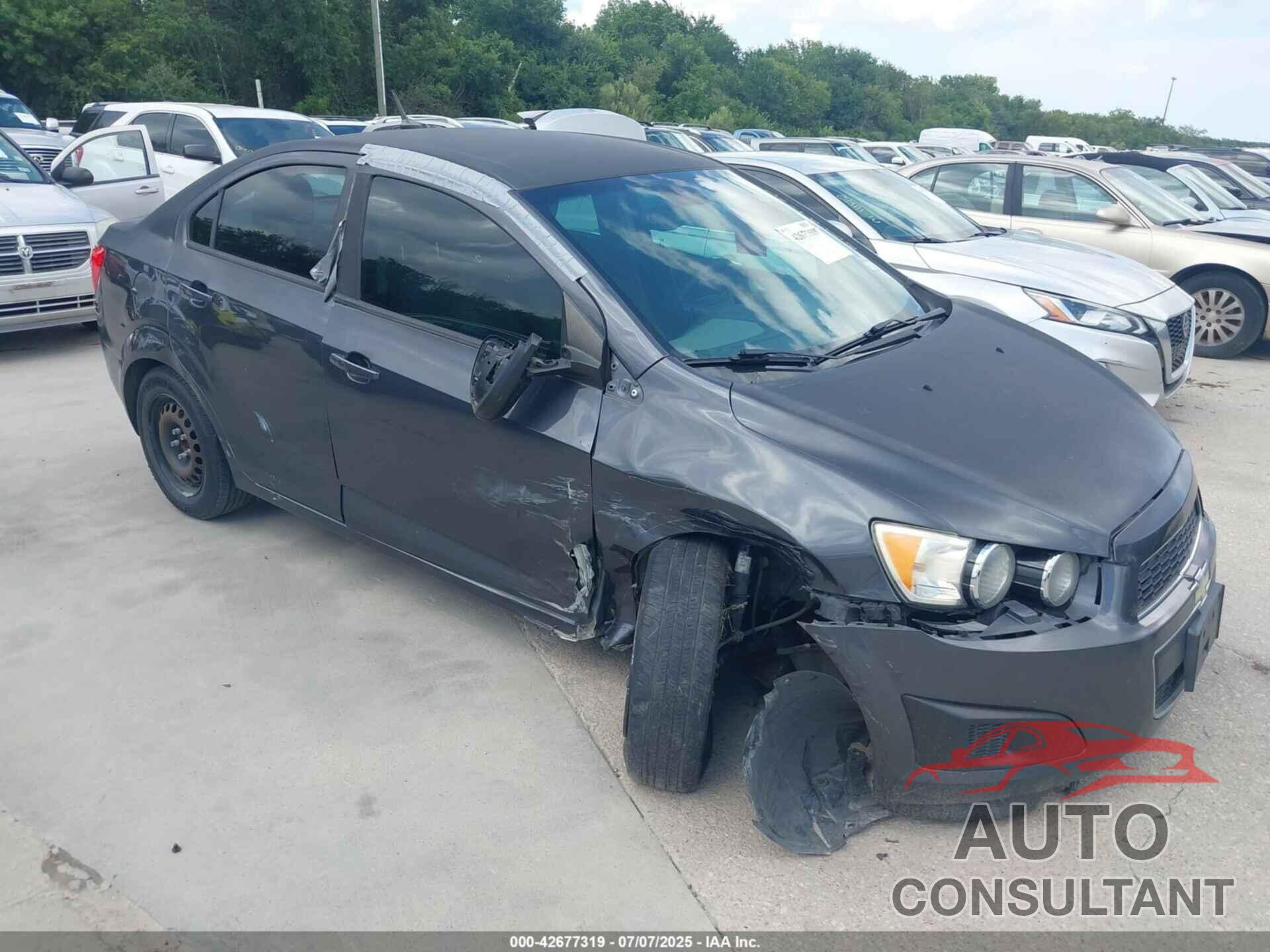 CHEVROLET SONIC 2013 - 1G1JA5SH4D4138164