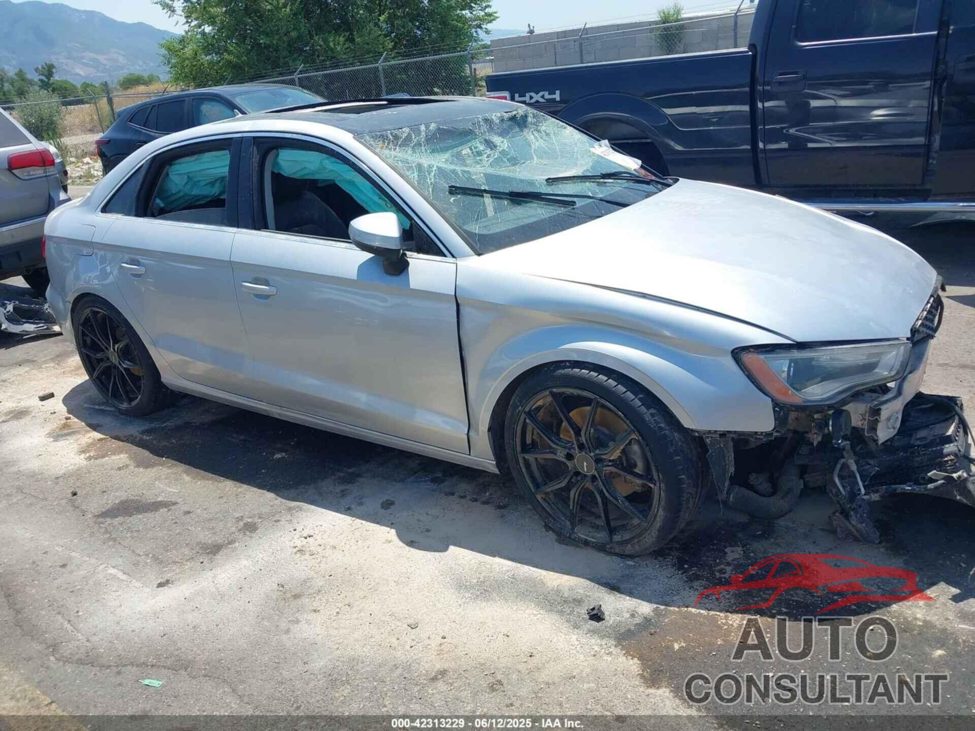 AUDI A3 2015 - WAUACGFF0F1015646