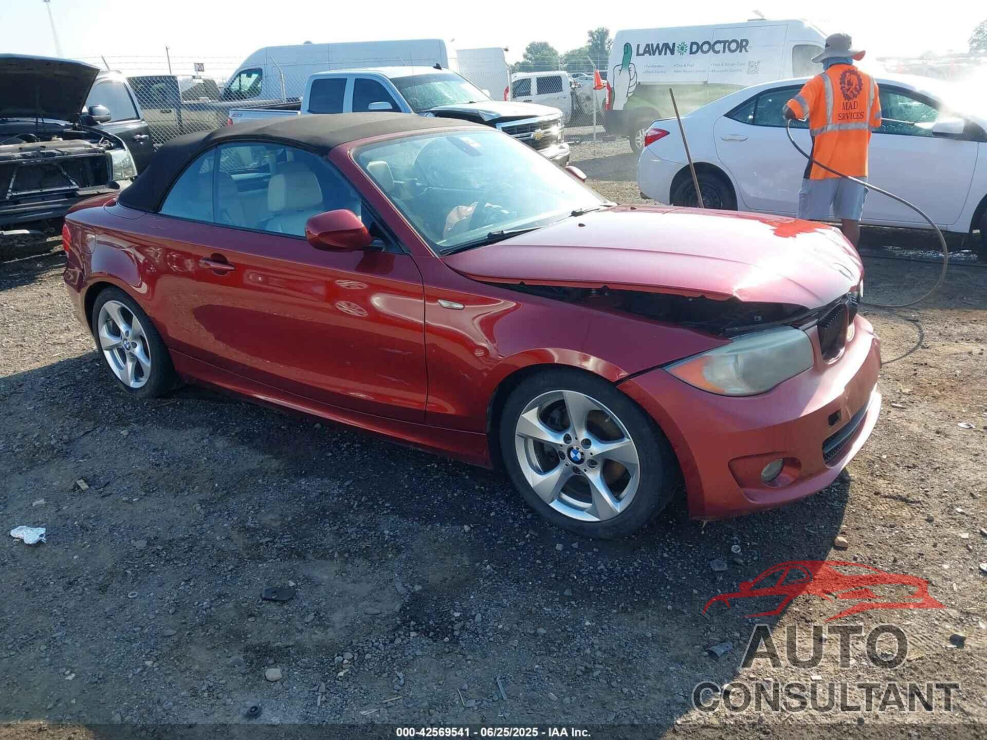 BMW 128I 2012 - WBAUL7C52CVM81561