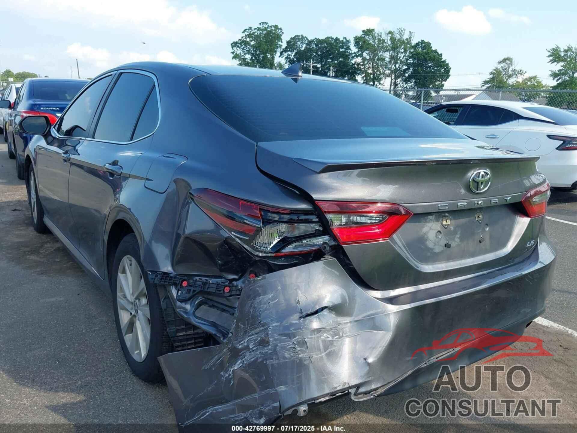 TOYOTA CAMRY 2023 - 4T1R11AKXPU736145