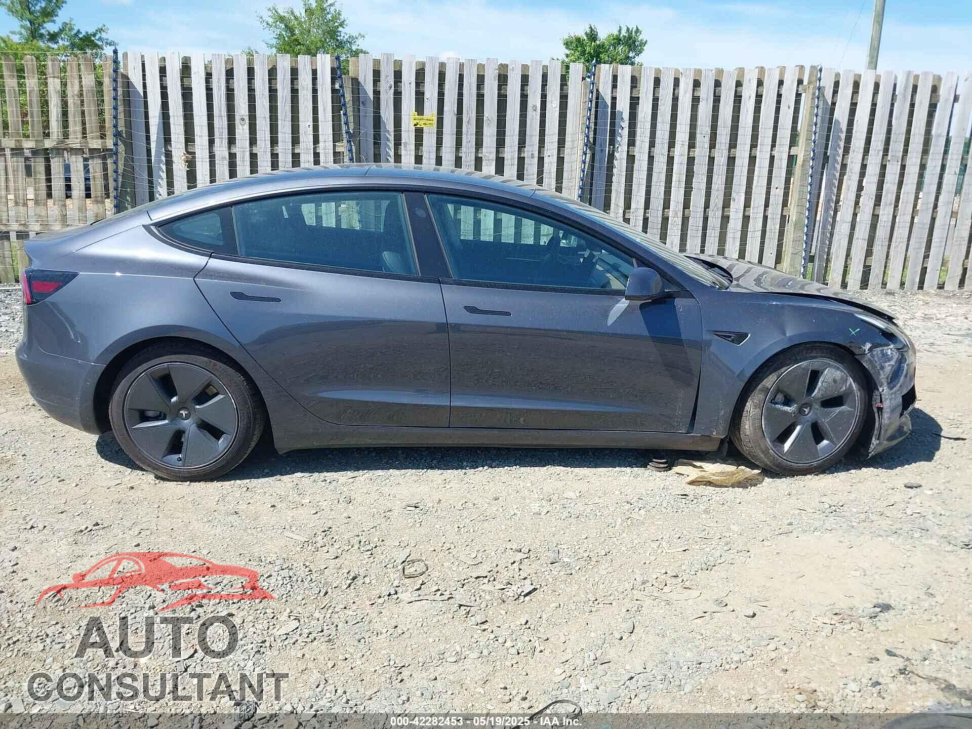 TESLA MODEL 3 2022 - 5YJ3E1EB7NF160545