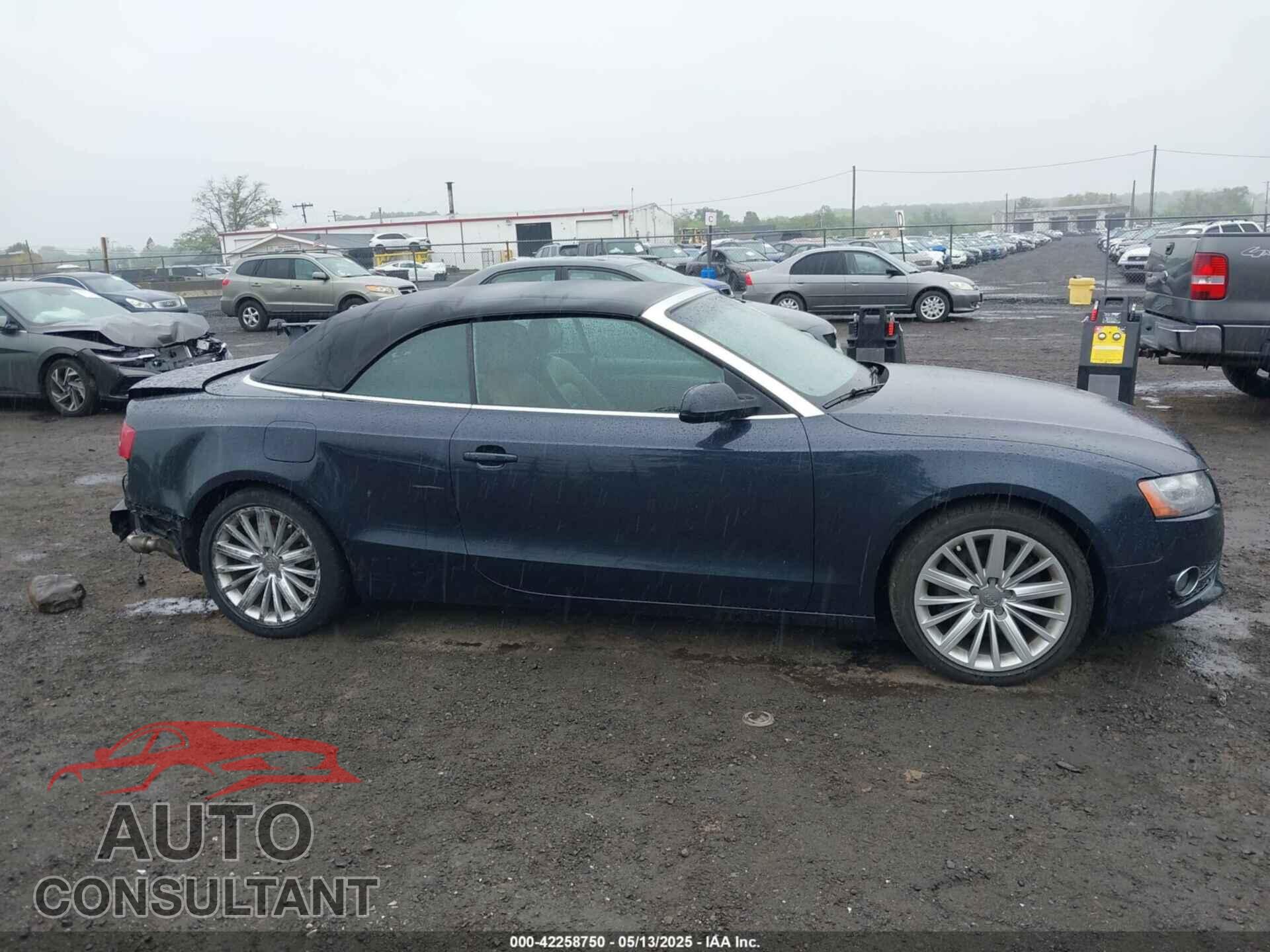 AUDI A5 2012 - WAULFAFH9CN002381