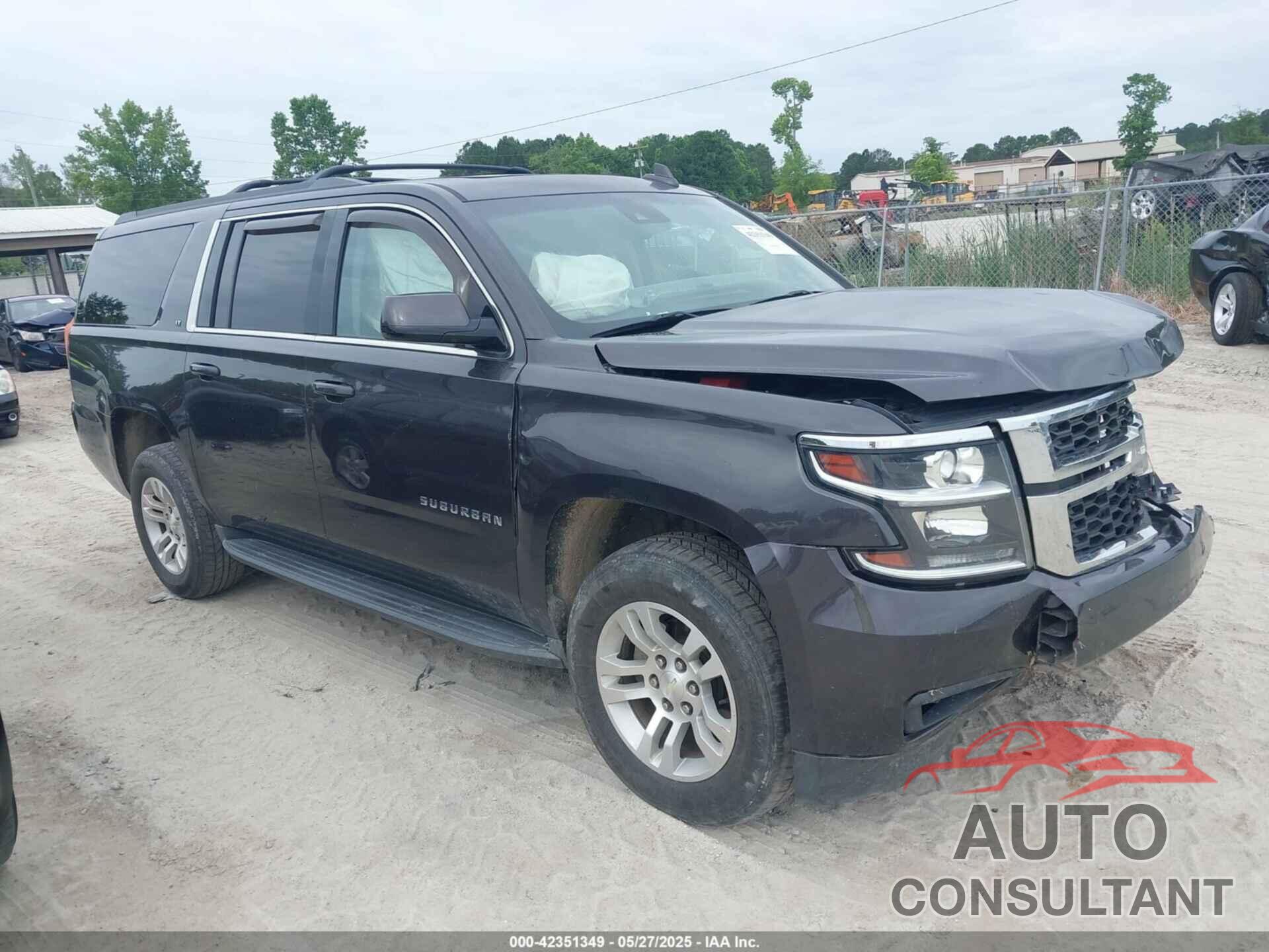 CHEVROLET SUBURBAN 2017 - 1GNSKHKC8HR169867