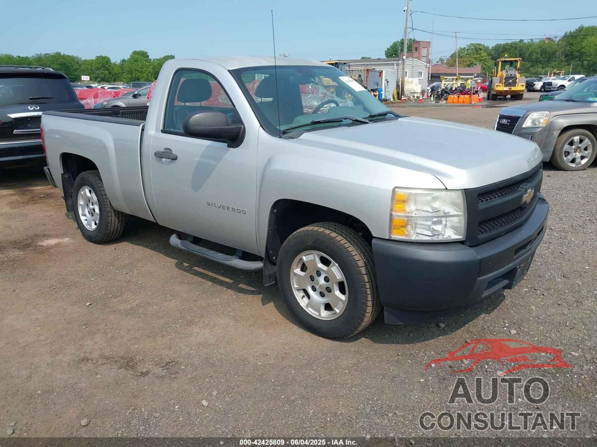 CHEVROLET SILVERADO 1500 2011 - 1GCNCPEX9BZ292967