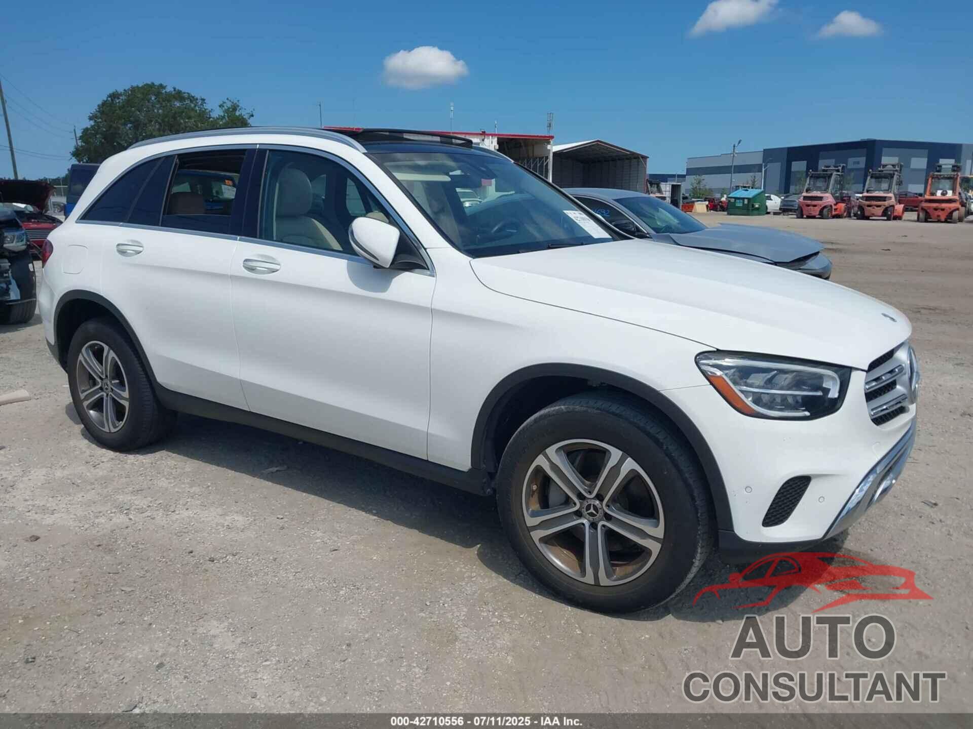 MERCEDES-BENZ GLC 300 2021 - W1N0G8DB5MG000636