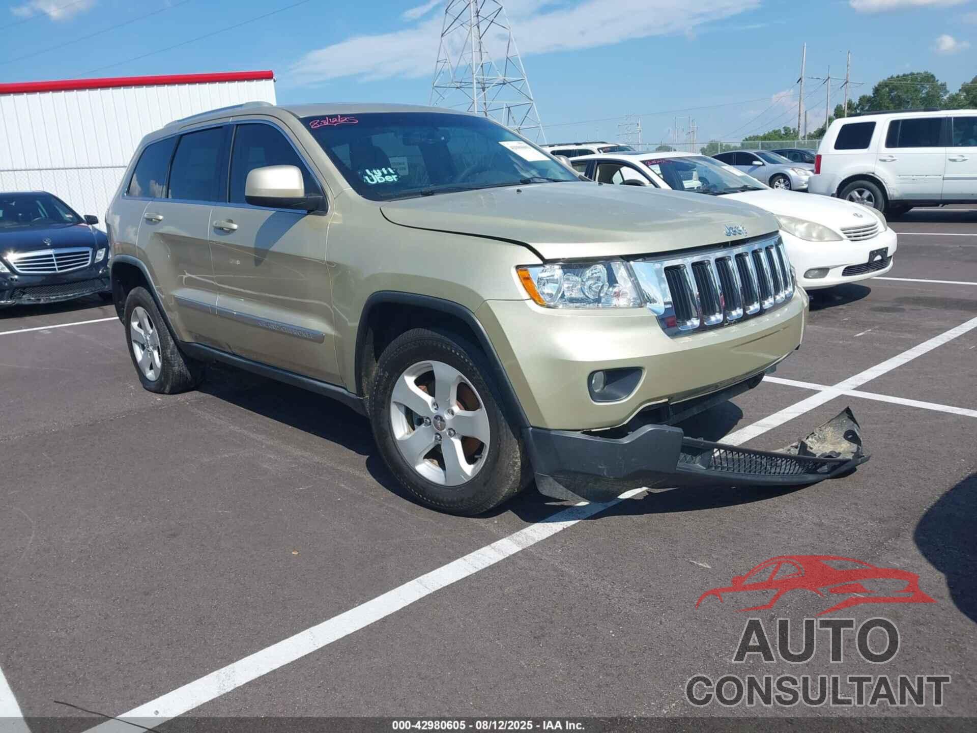 JEEP GRAND CHEROKEE 2011 - 1J4RR4GG9BC641179