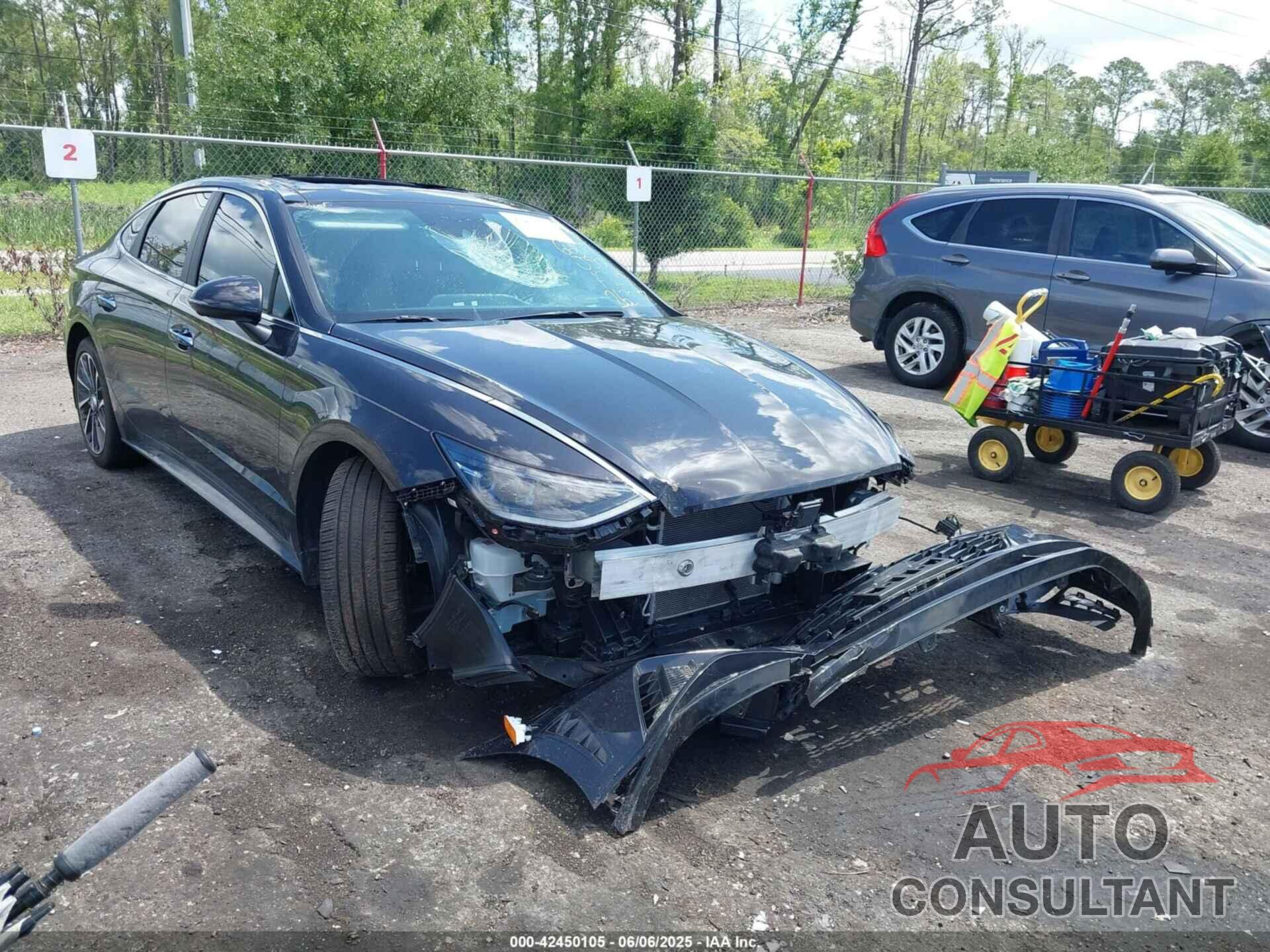 HYUNDAI SONATA 2023 - KMHL34J2XPA262877