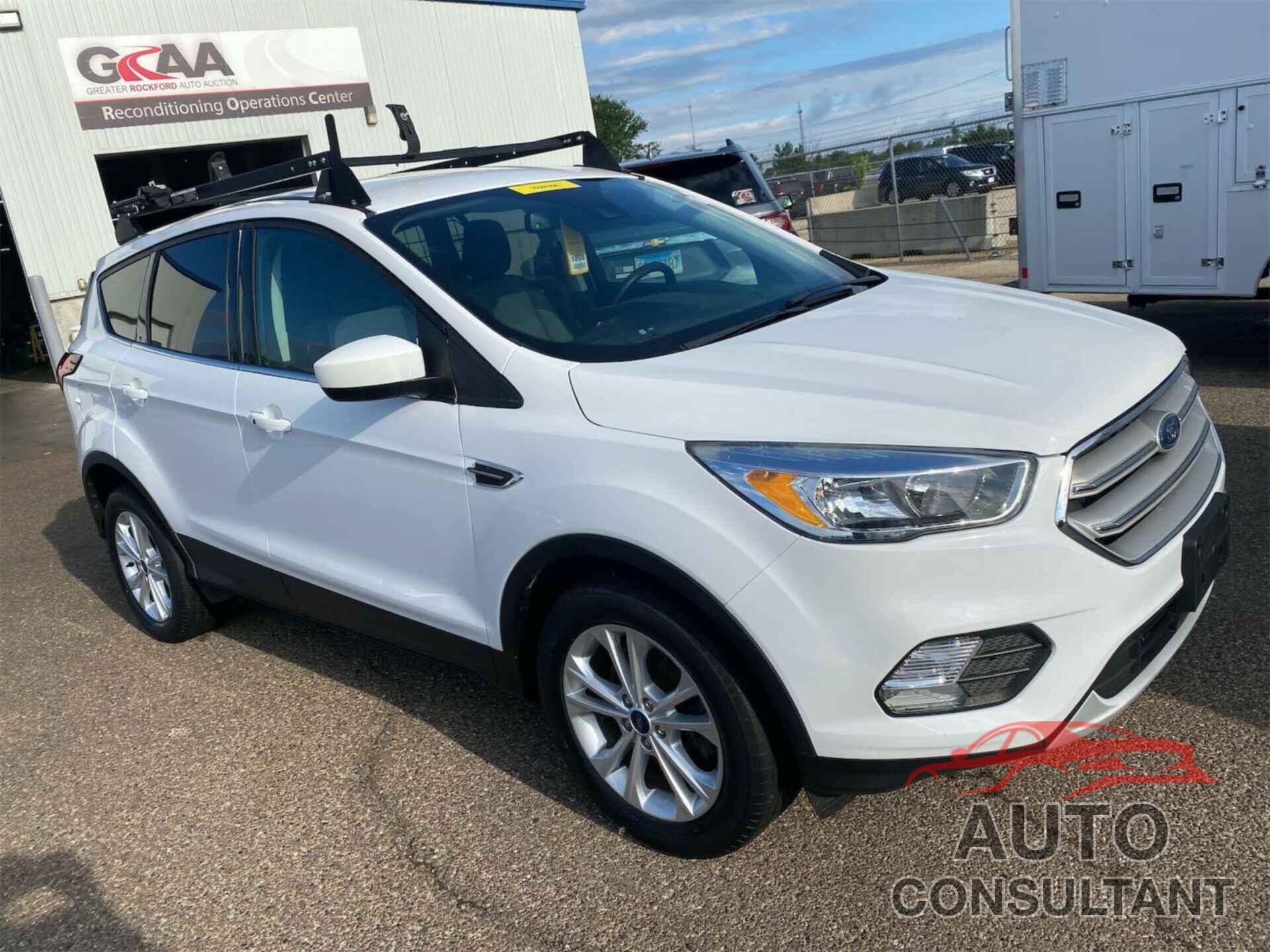 FORD ESCAPE 2019 - 1FMCU9GD5KUC36990