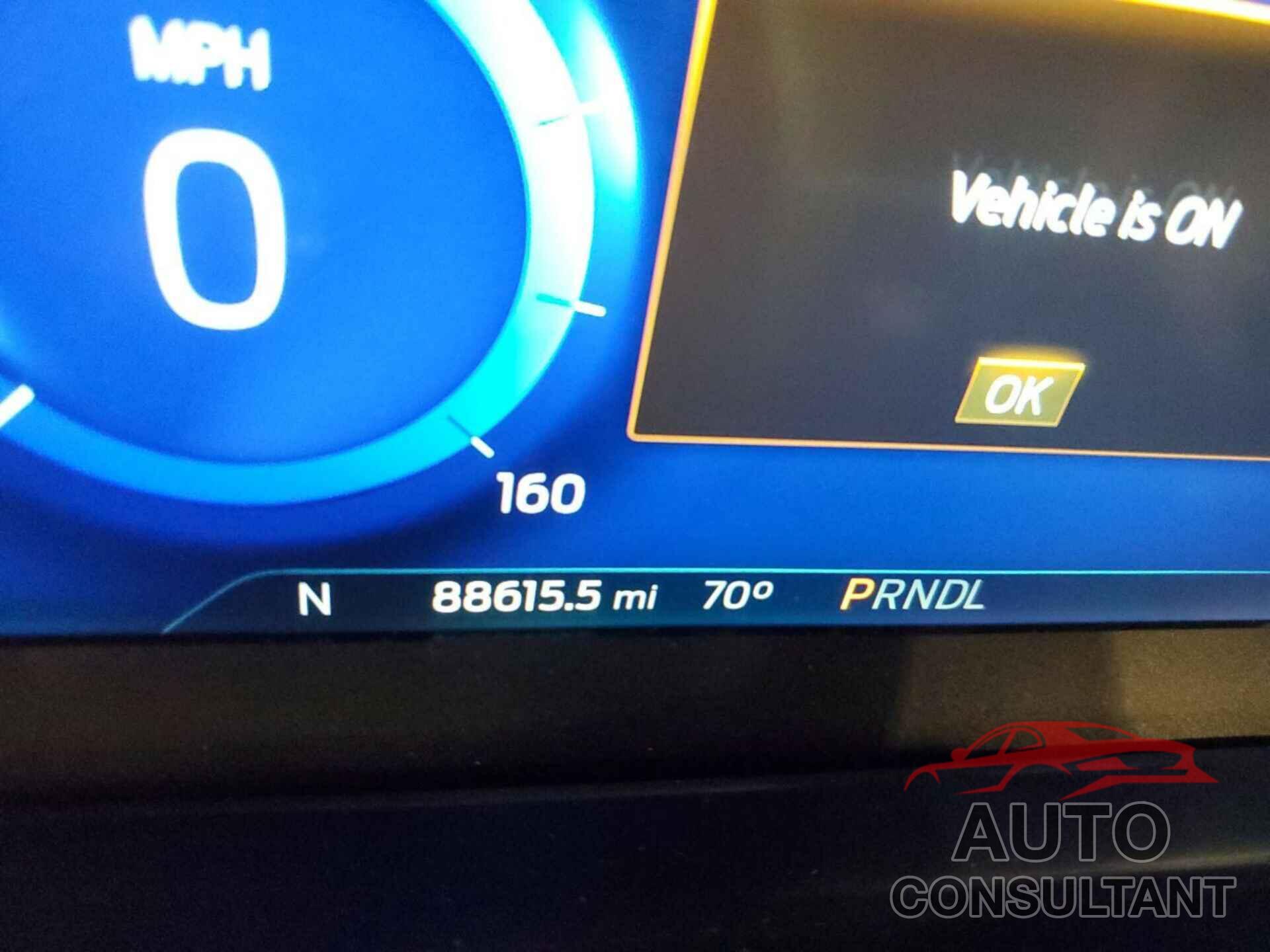 FORD ESCAPE 2020 - 1FMCU0DZ6LUC02215
