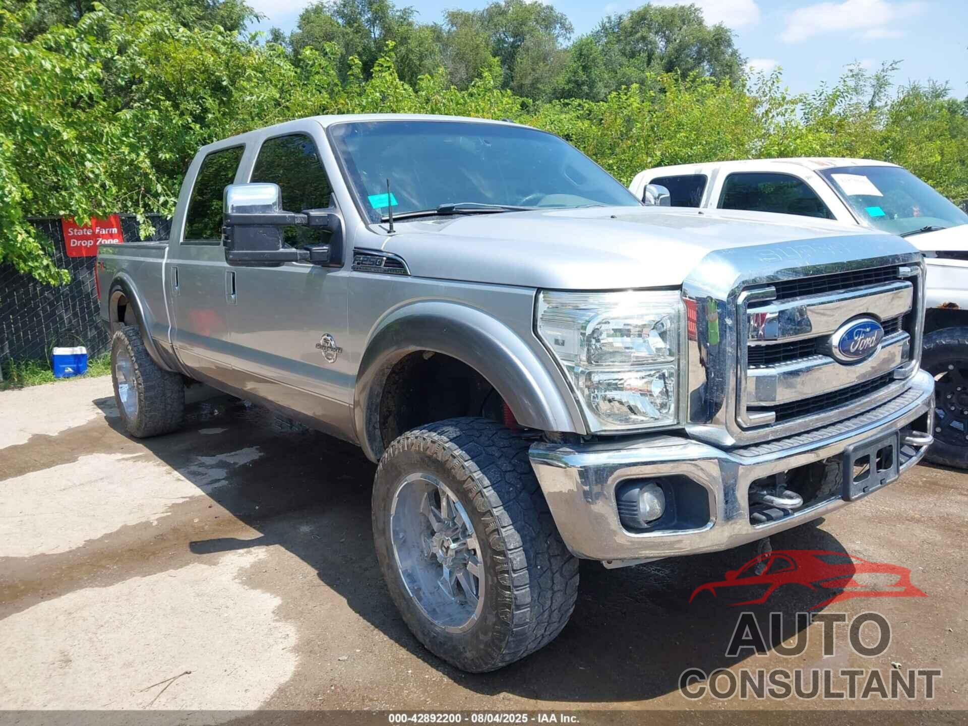 FORD F-250 2011 - 1FT7W2BT1BEC46173