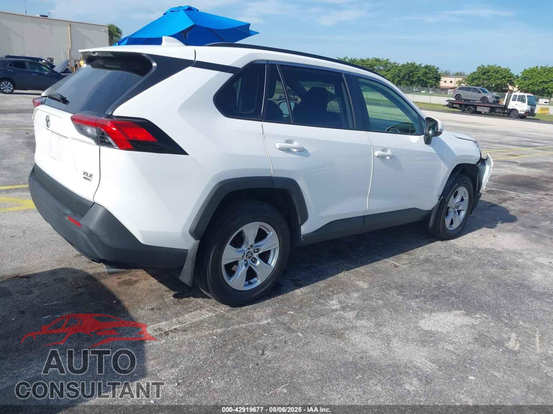 TOYOTA RAV4 2019 - JTMP1RFV2KD030972