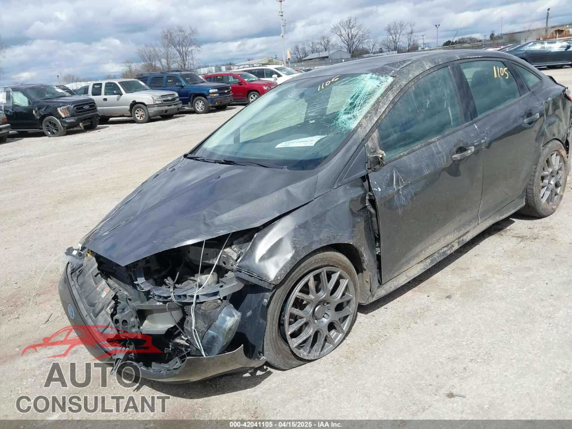 FORD FOCUS 2015 - 1FADP3F24FL286486
