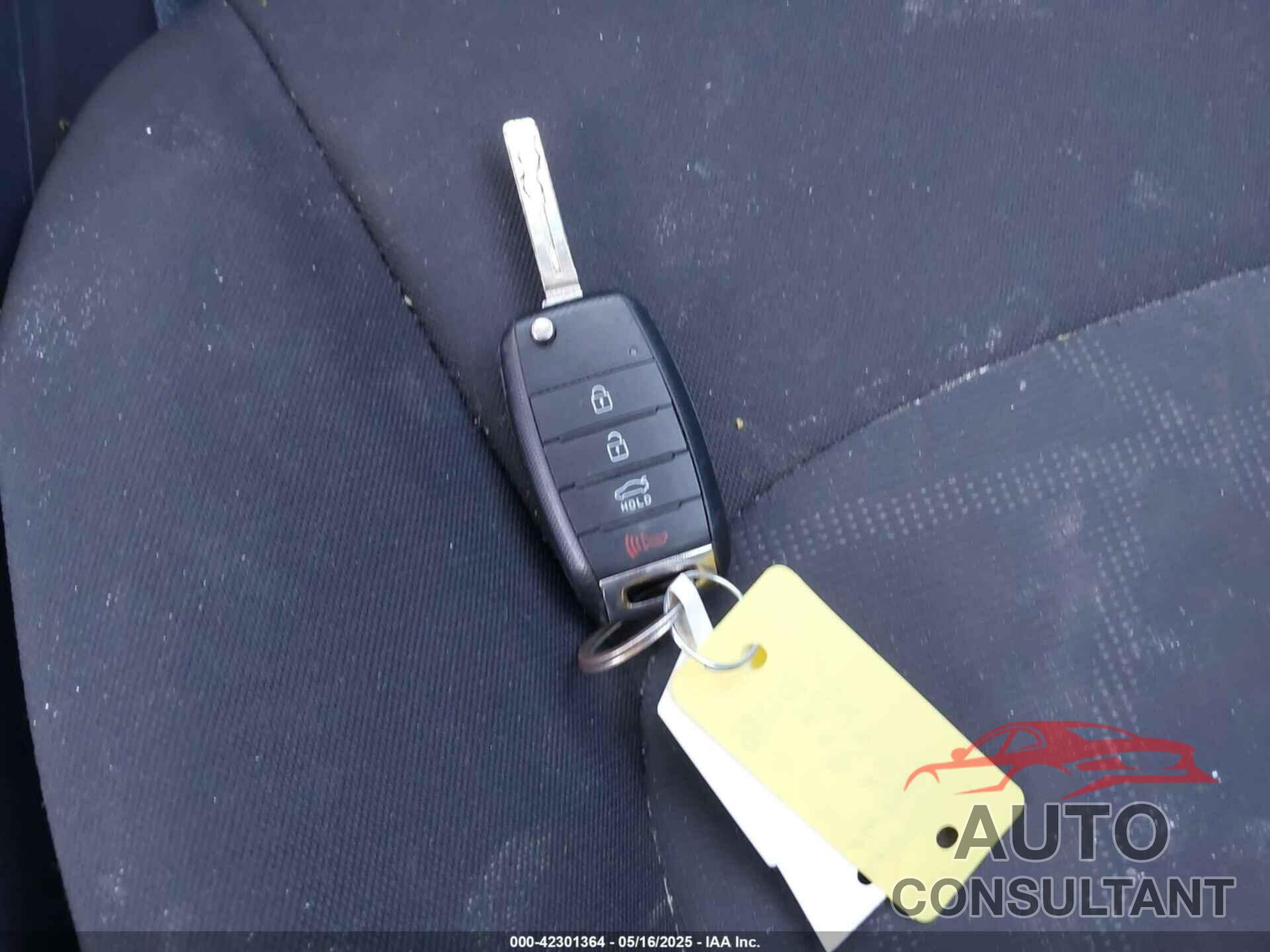 KIA RIO 2016 - KNADM5A39G6601519