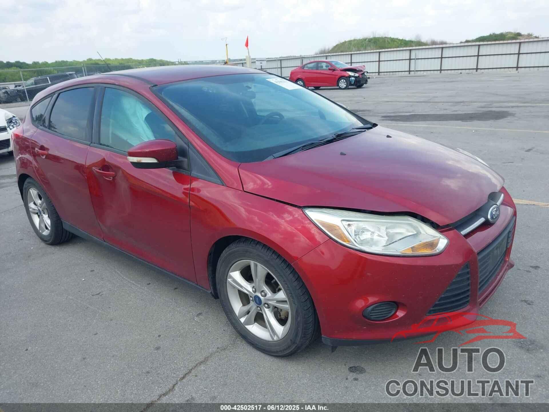 FORD FOCUS 2014 - 1FADP3K22EL155965