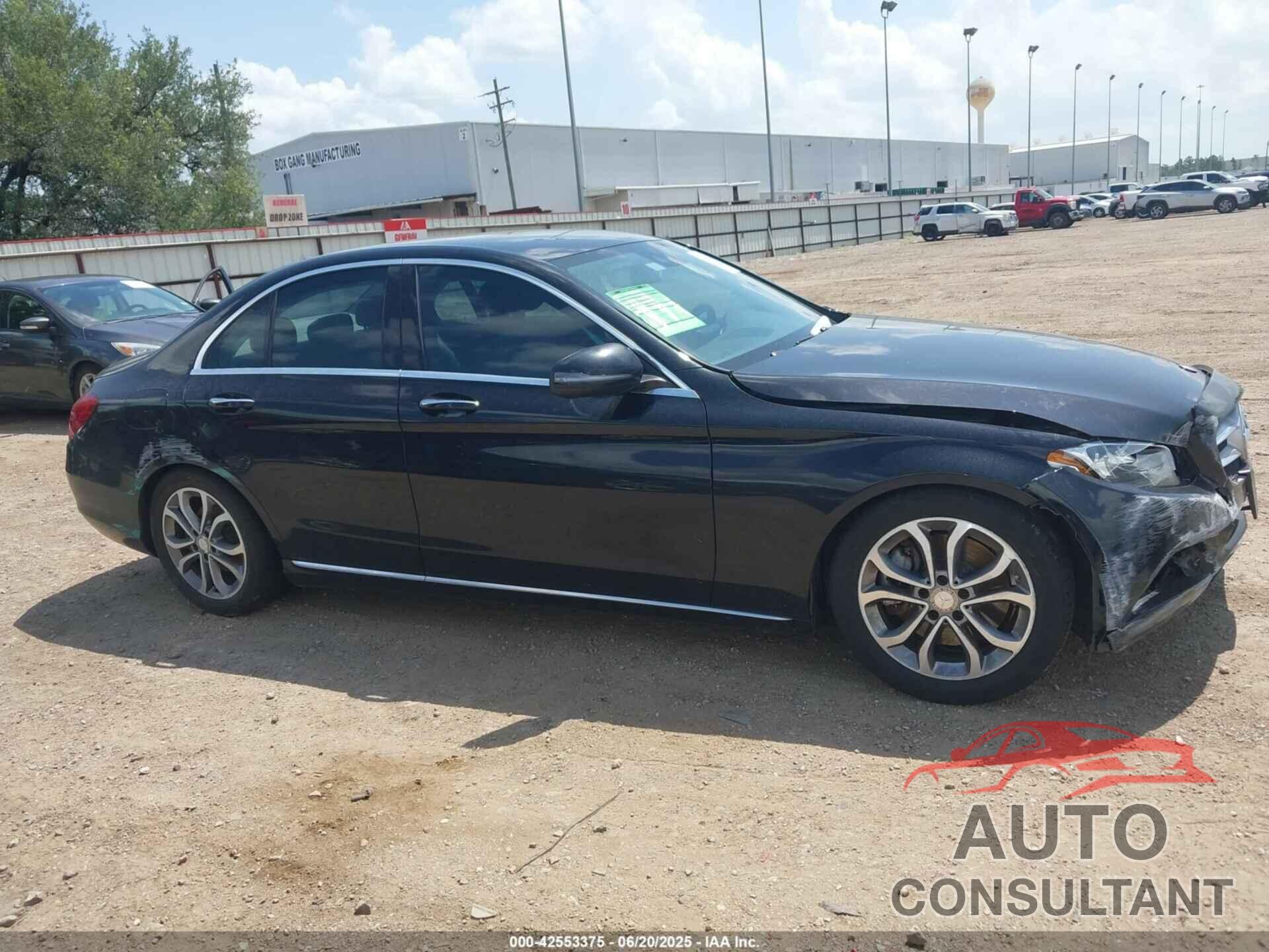 MERCEDES-BENZ C 300 2017 - 55SWF4JB7HU191170