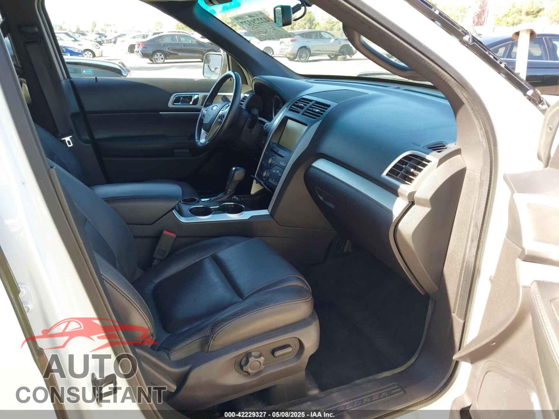 FORD EXPLORER 2014 - 1FM5K7D80EGC36103