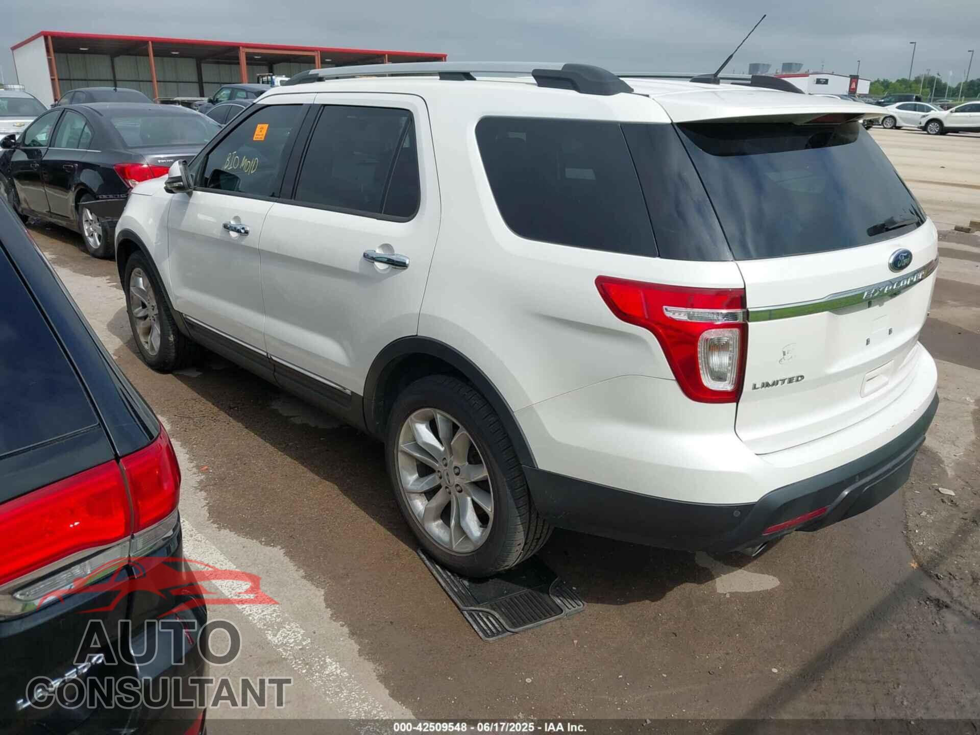 FORD EXPLORER 2013 - 1FM5K8F86DGA37641