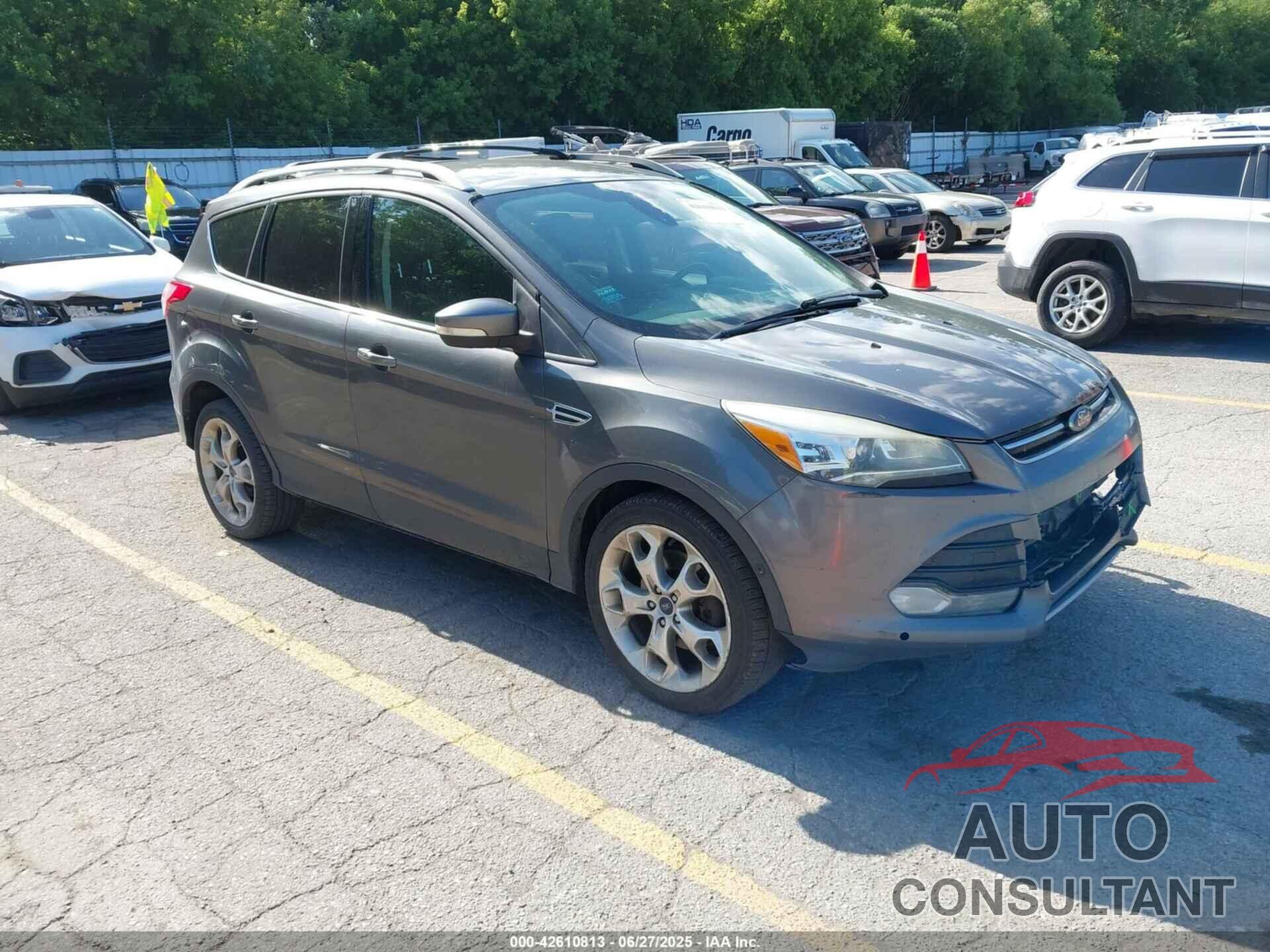 FORD ESCAPE 2013 - 1FMCU0J98DUB32819