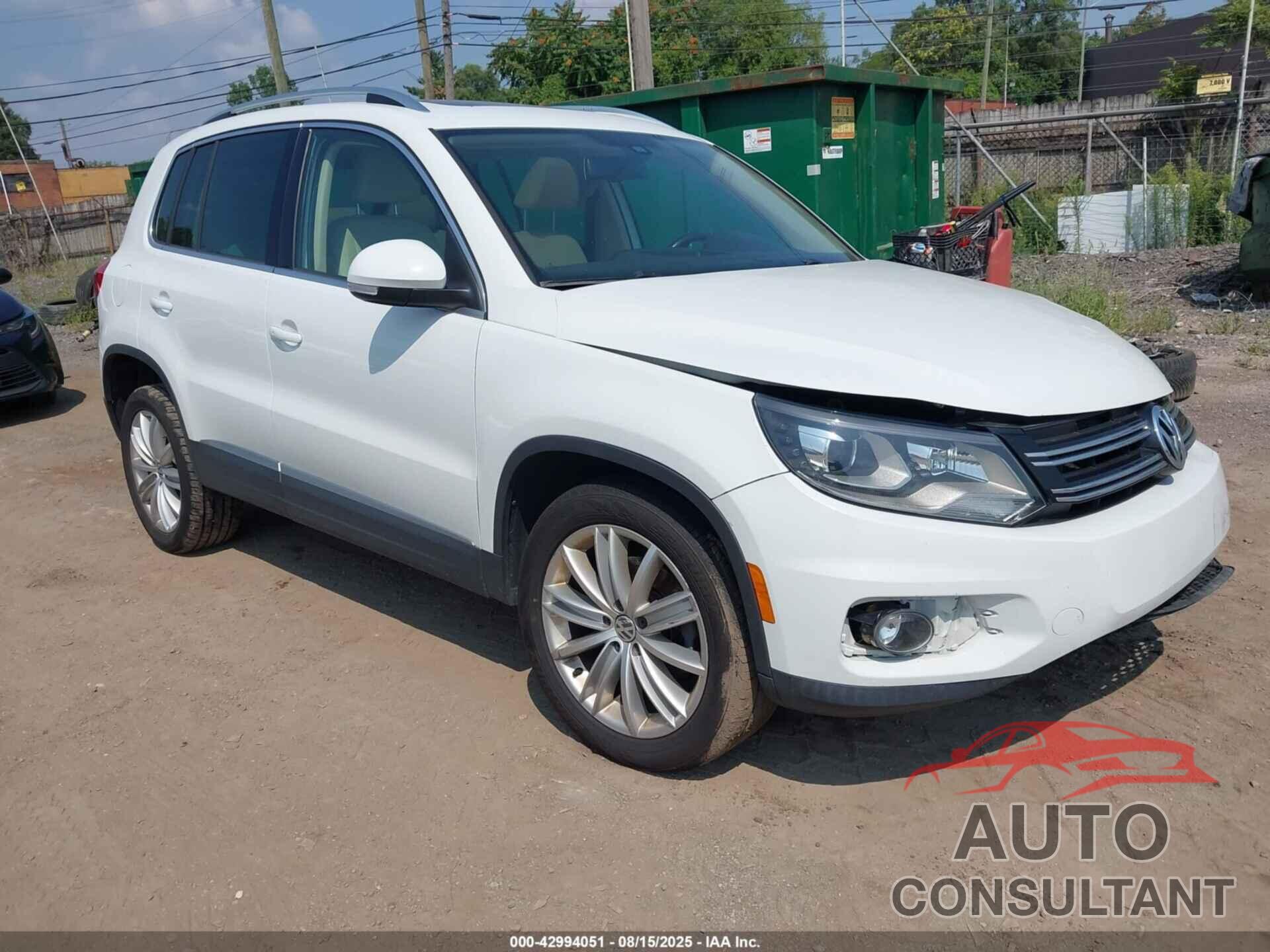 VOLKSWAGEN TIGUAN 2016 - WVGBV7AX2GW560250