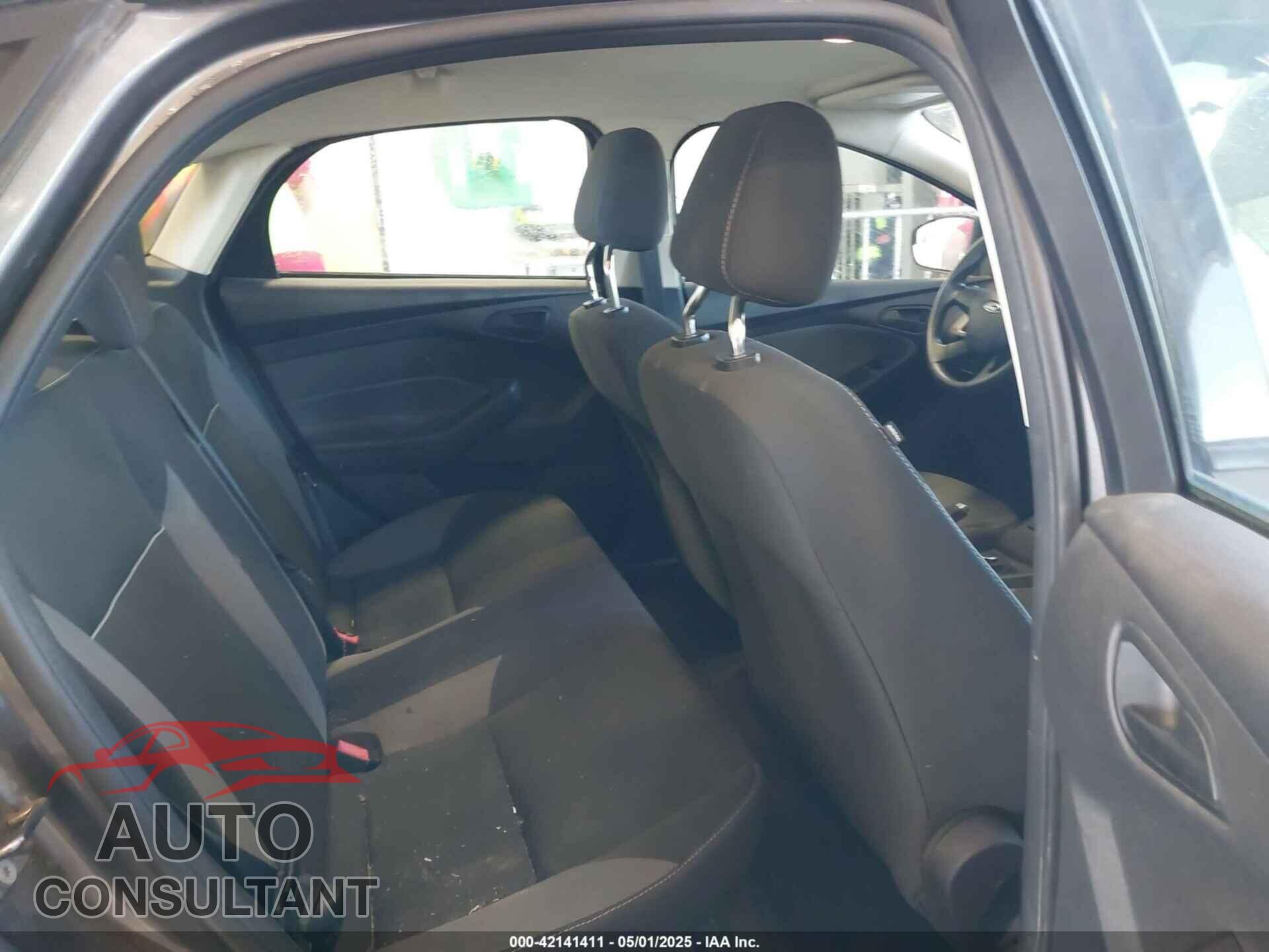FORD FOCUS 2013 - 1FADP3E26DL265167