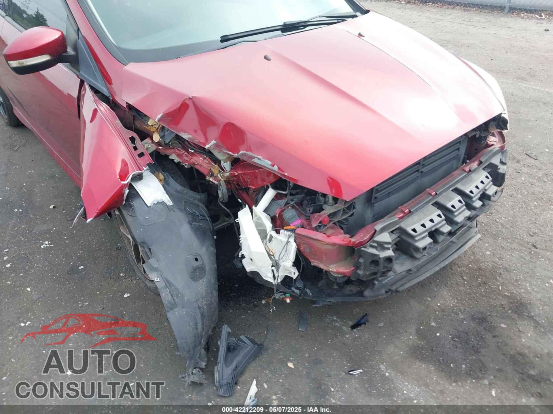 FORD FOCUS 2015 - 1FADP3K27FL215434