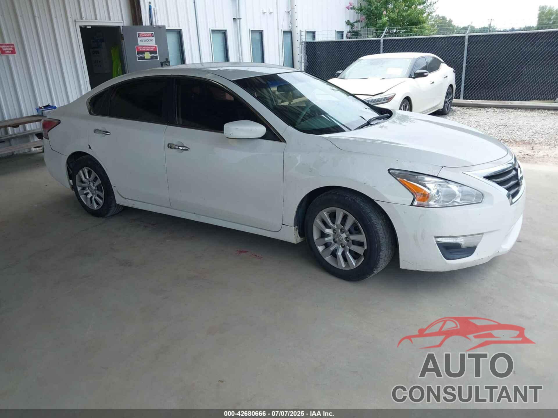 NISSAN ALTIMA 2015 - 1N4AL3AP3FC295679
