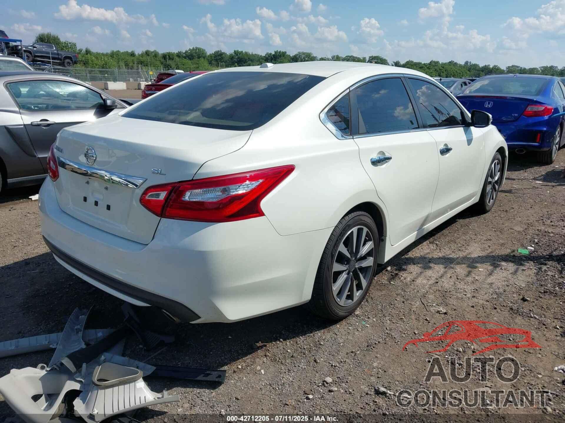 NISSAN ALTIMA 2017 - 1N4AL3AP7HC151619