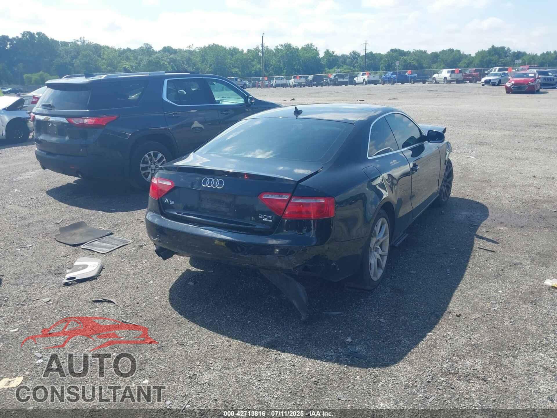 AUDI A5 2011 - WAUCFAFR1BA043585