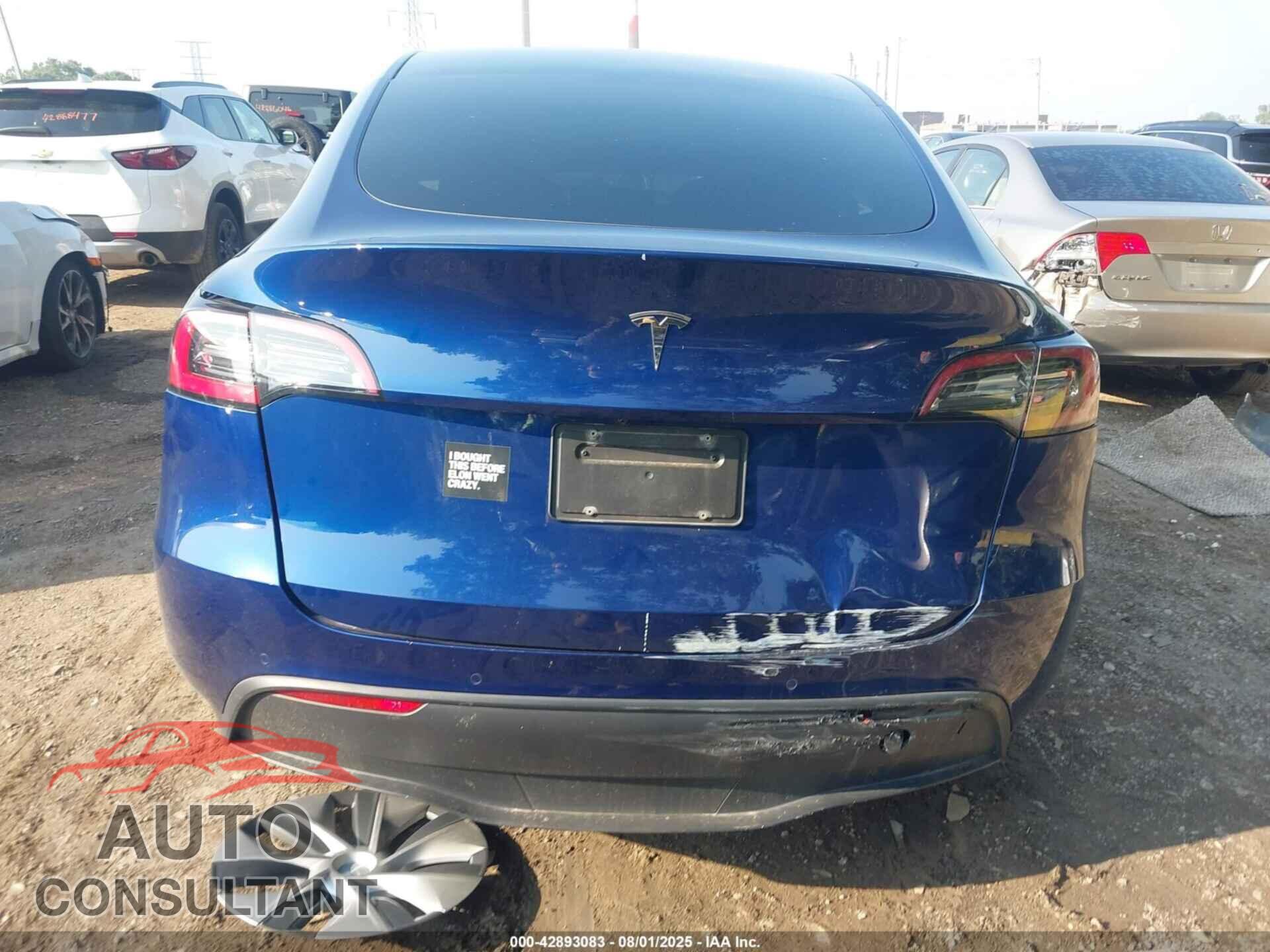 TESLA MODEL Y 2021 - 5YJYGDED0MF163305